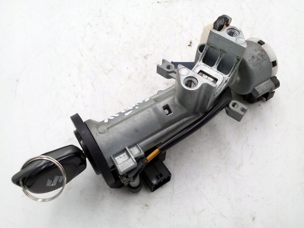 Suzuki Swift IV 4 ignition z kluczykiem