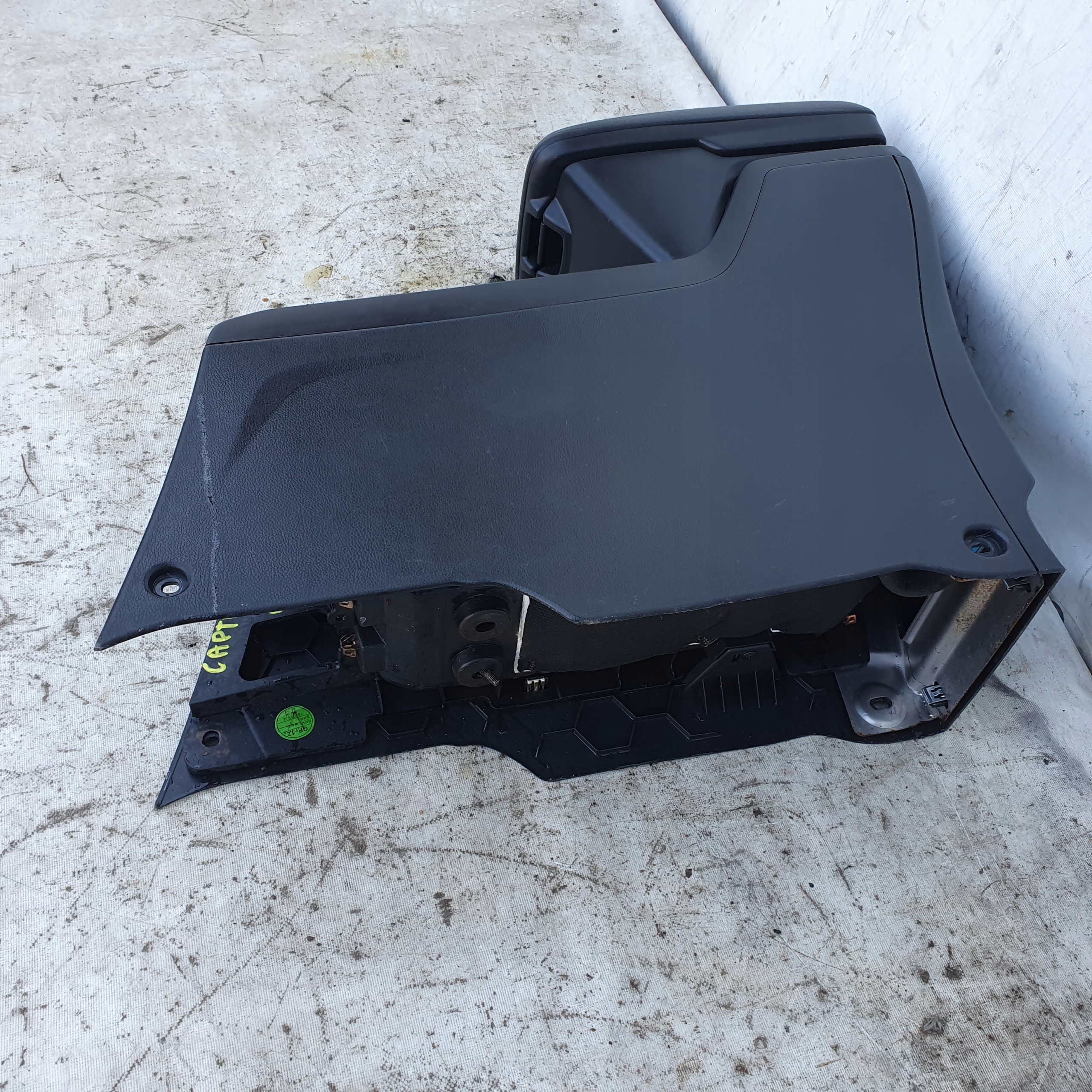 подлокотник Chevrolet CAPTIVA РЕСТАЙЛИНГ