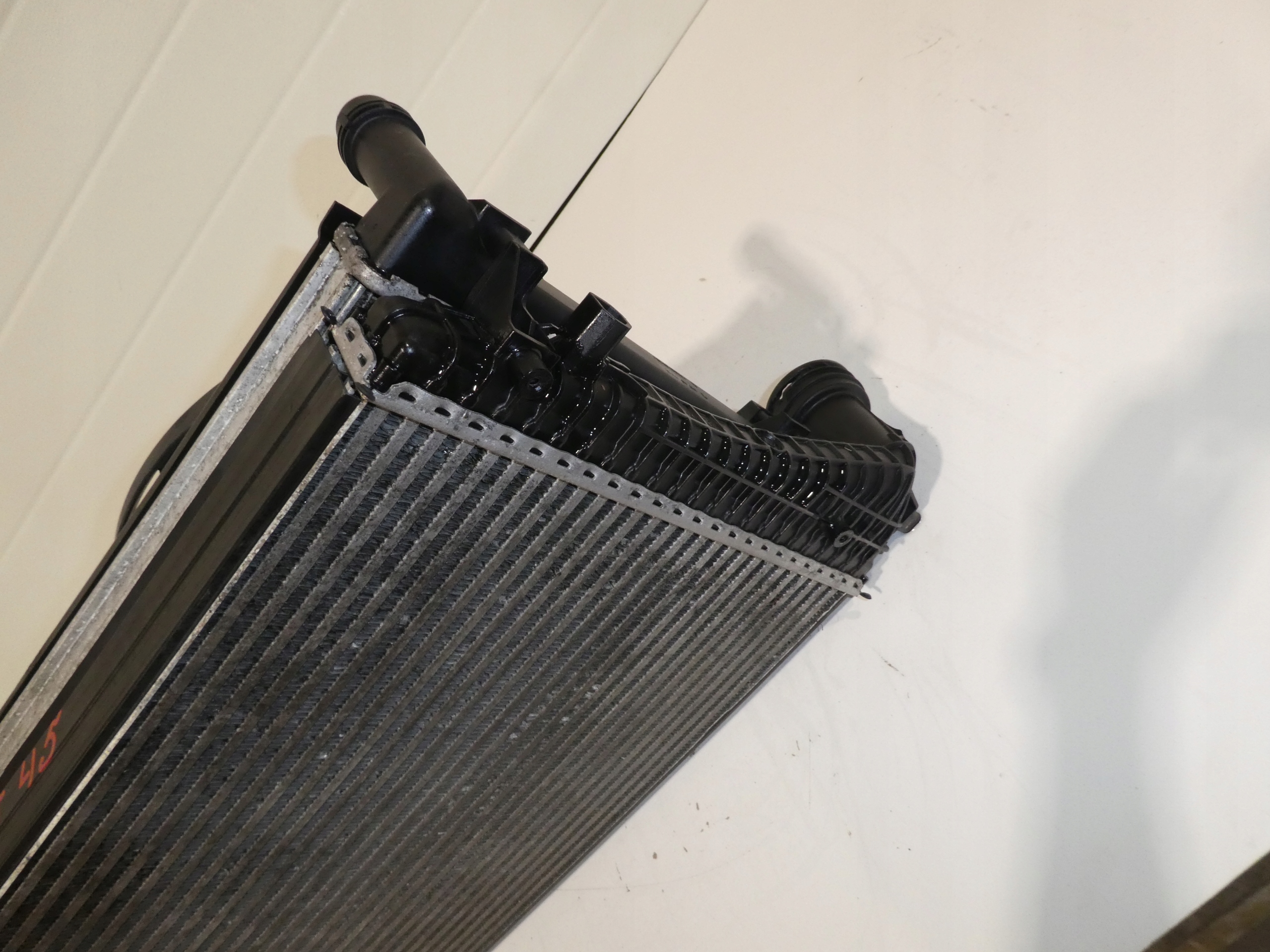 VW PASSAT B6 2,0 TDI RADIATEUR D’EAU INTERCOOLER