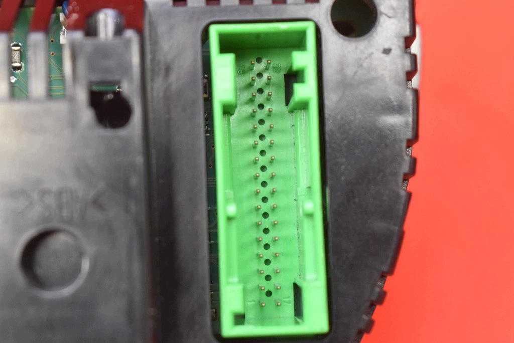 dials dials EU 8E0920900L AUDI A4 B6 1.8 T 163 KM 00-05