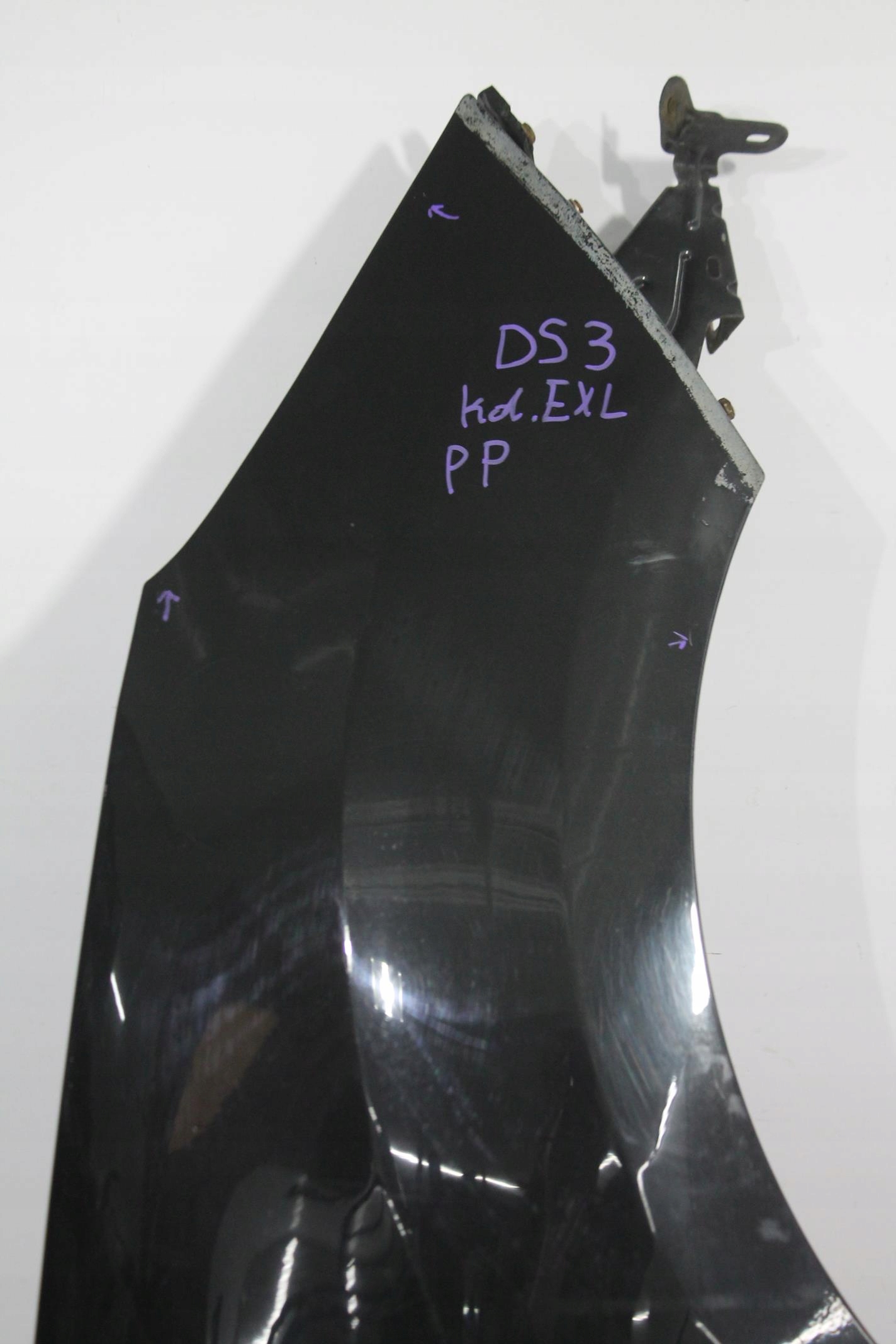 blatník pravý předek CITROEN DS3 kol. EXL 08-14