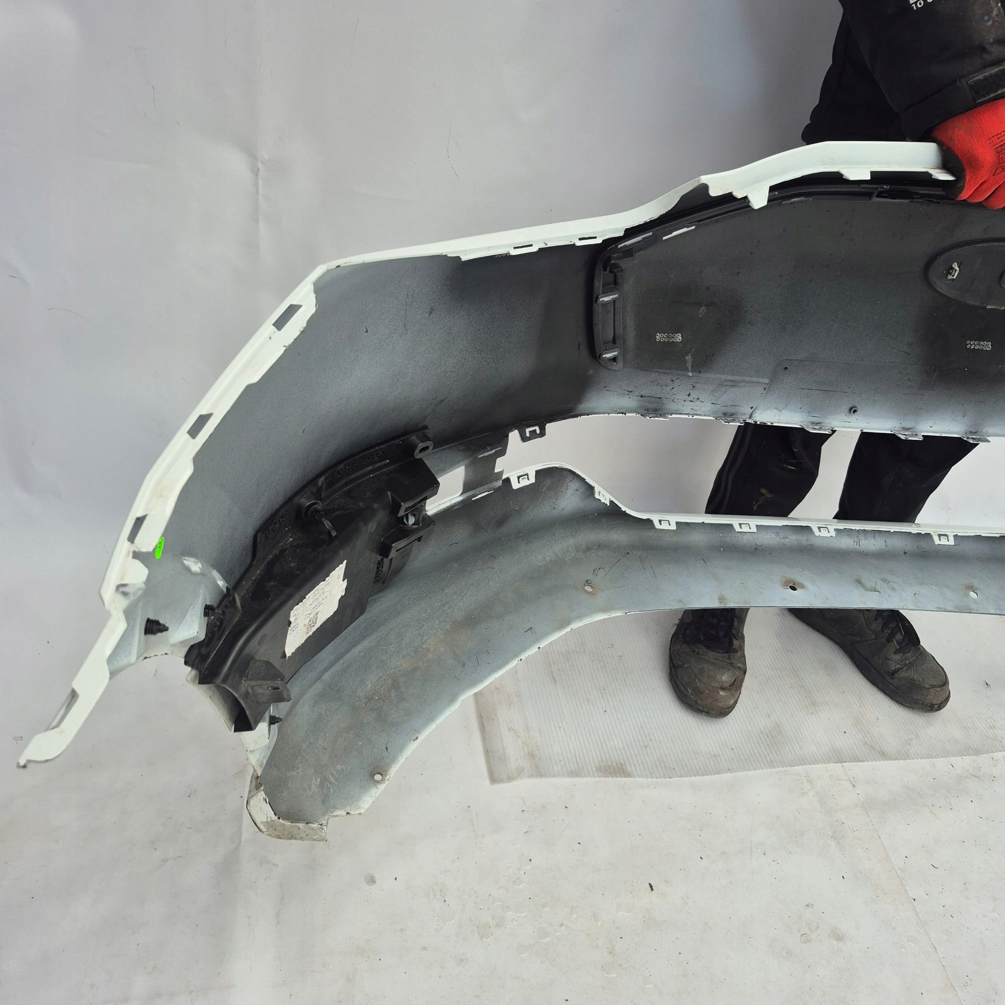 FORD PUMA GEN-E ELEKTRYK 24- bumper front front