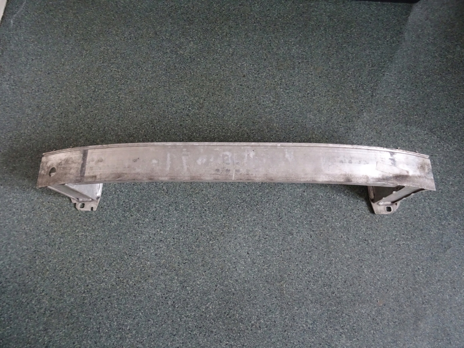 AUDI Q3u0 БАЛКА БАМПЕРА ПЕРЕДНЕГО ПЕРЕД