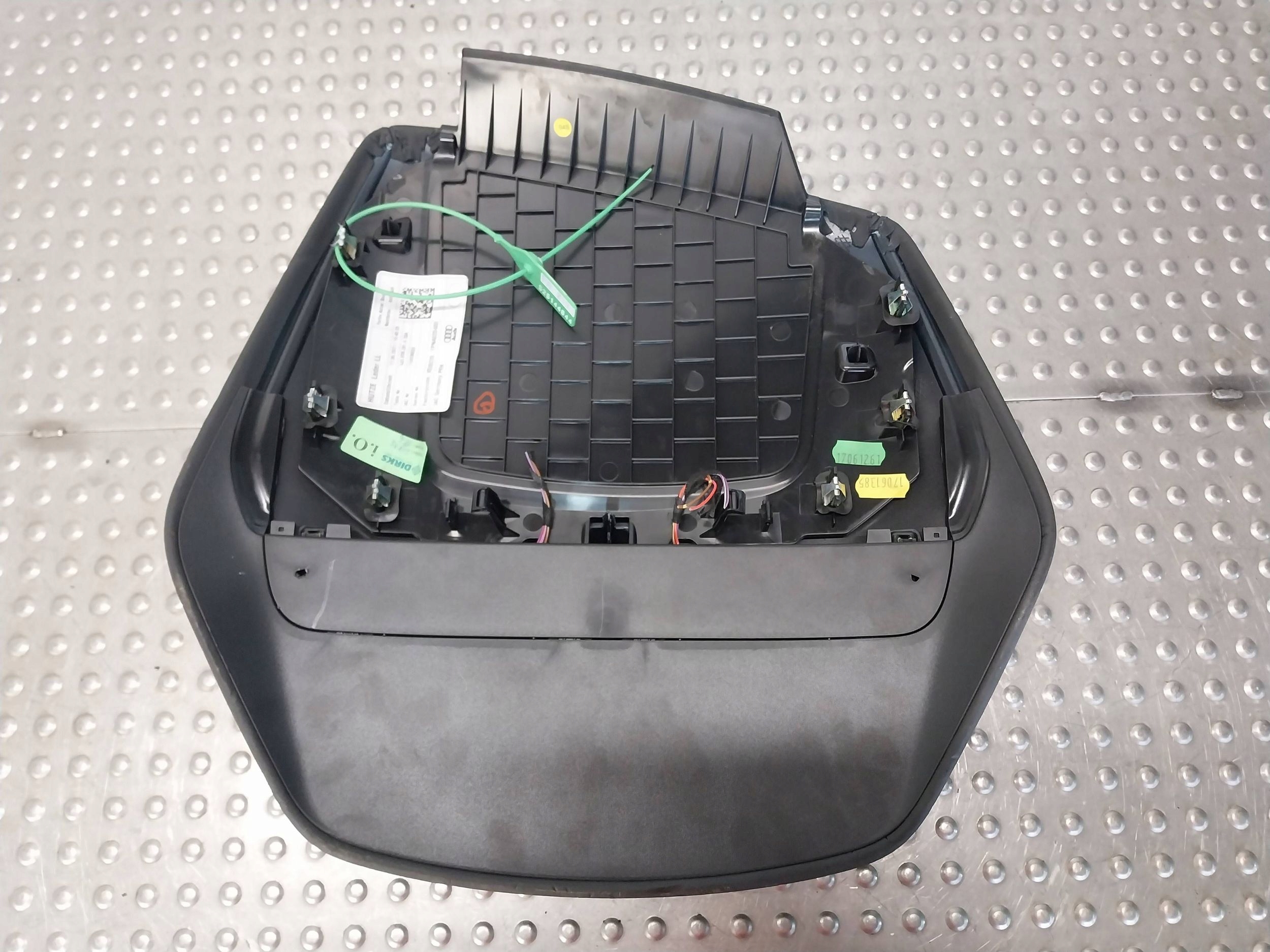 Sonnenblende Blende Abdeckung des Kombiinstruments 4J3858291A AUDI E-TRON GT