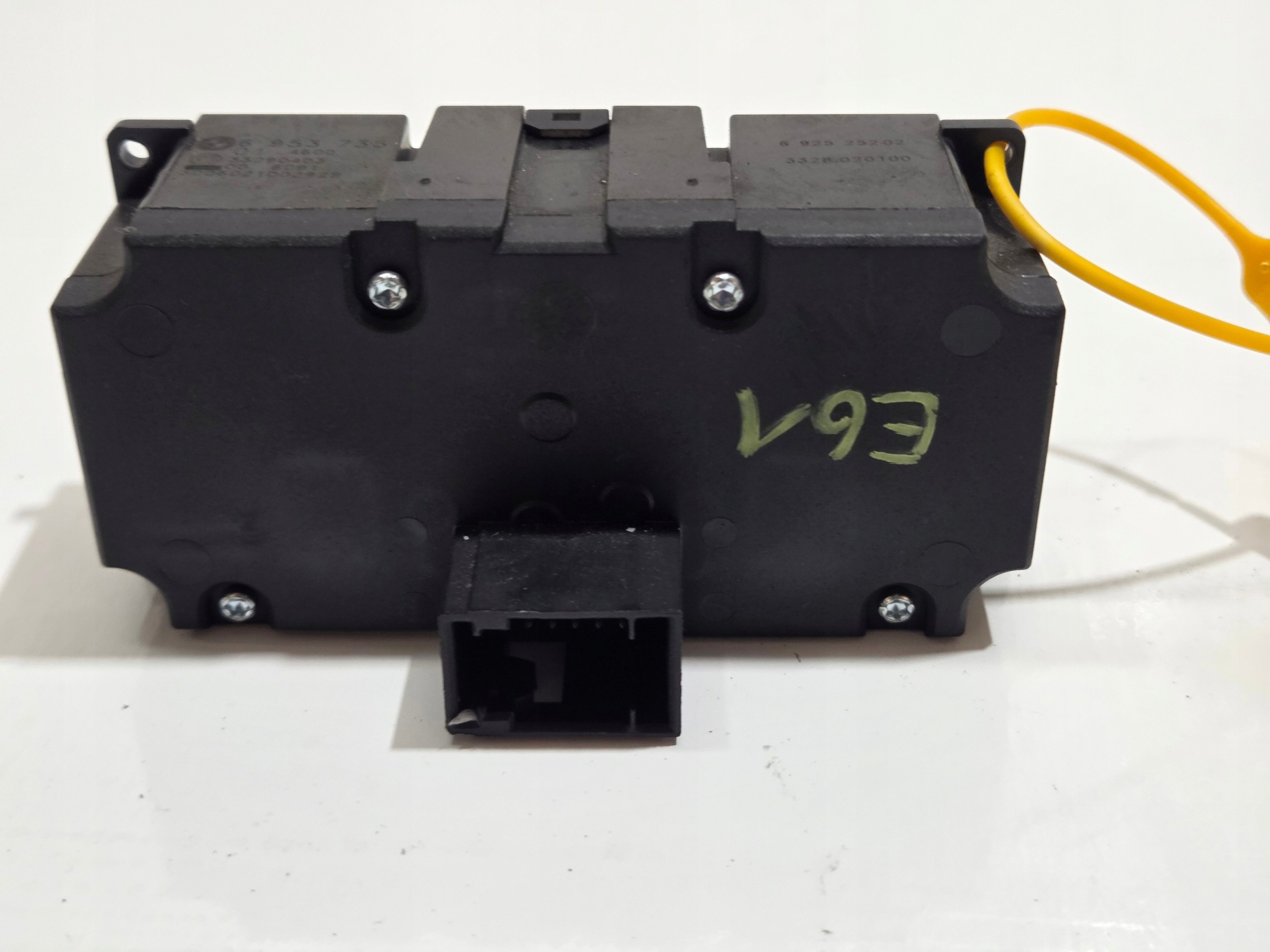 vypínač přepínač světel BMW E60 E61 OE 6953735 (0001227)