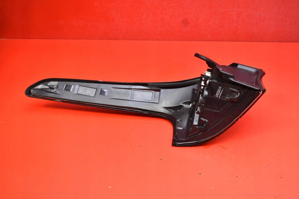 light right rear part rear W6624 TOYOTA BZ4X 22
