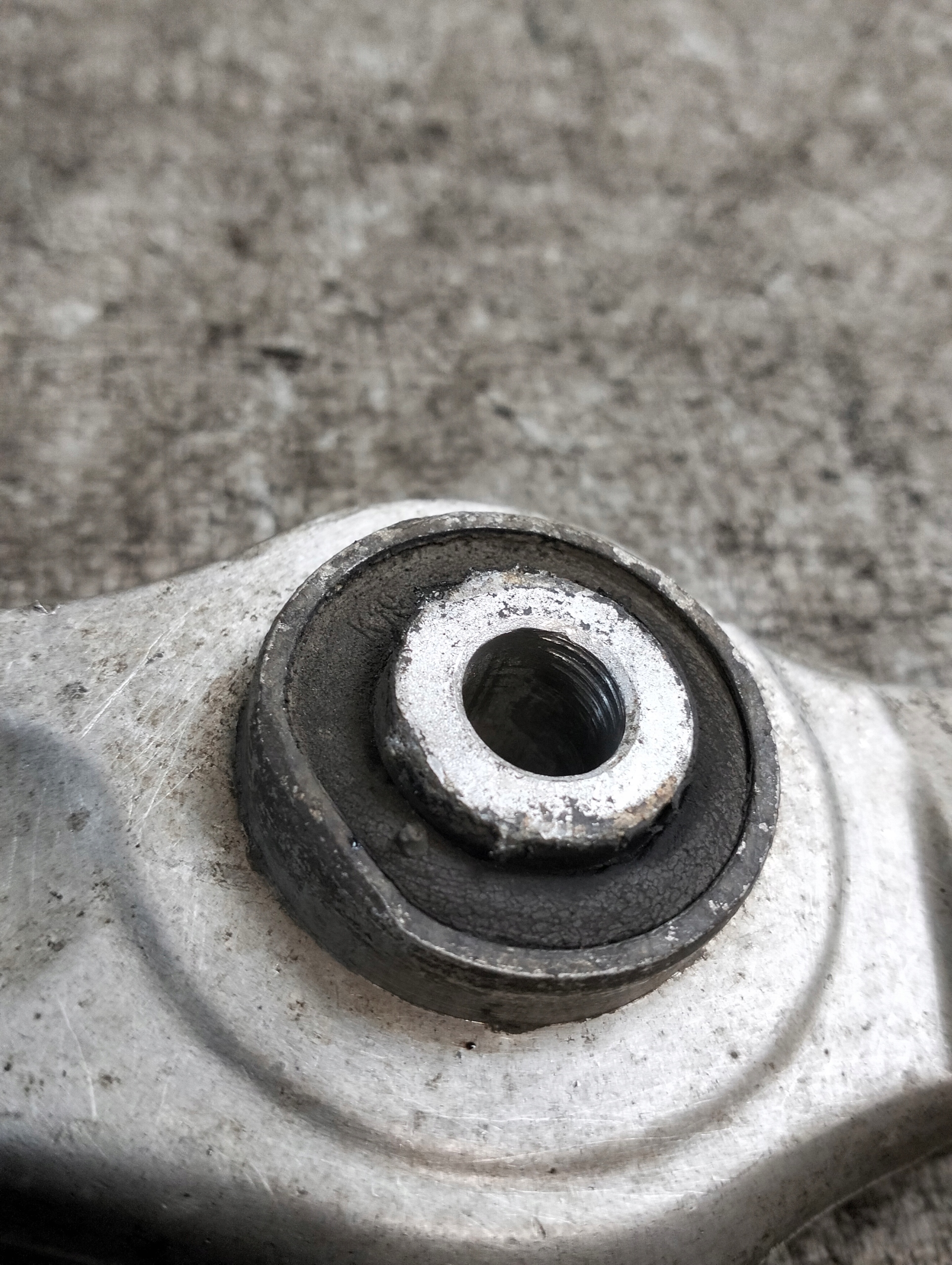Querlenker links vorne unterer AUDI A4 B5 FL 01r 1.9 TDI