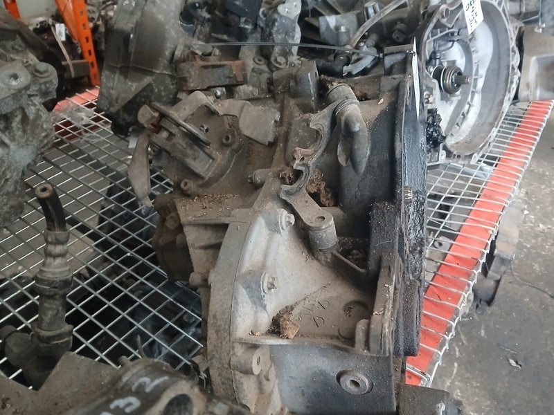 getriebe OPEL MERIVA A 1.7 F23 90DNI GWARAN