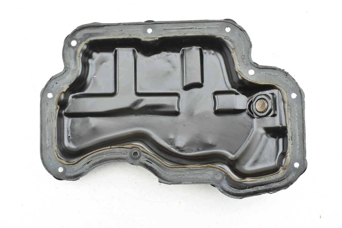 Coppa olio CLIO IV CAPTUR e LOGAN II SANDERO II 0.9 TCE 111117061R