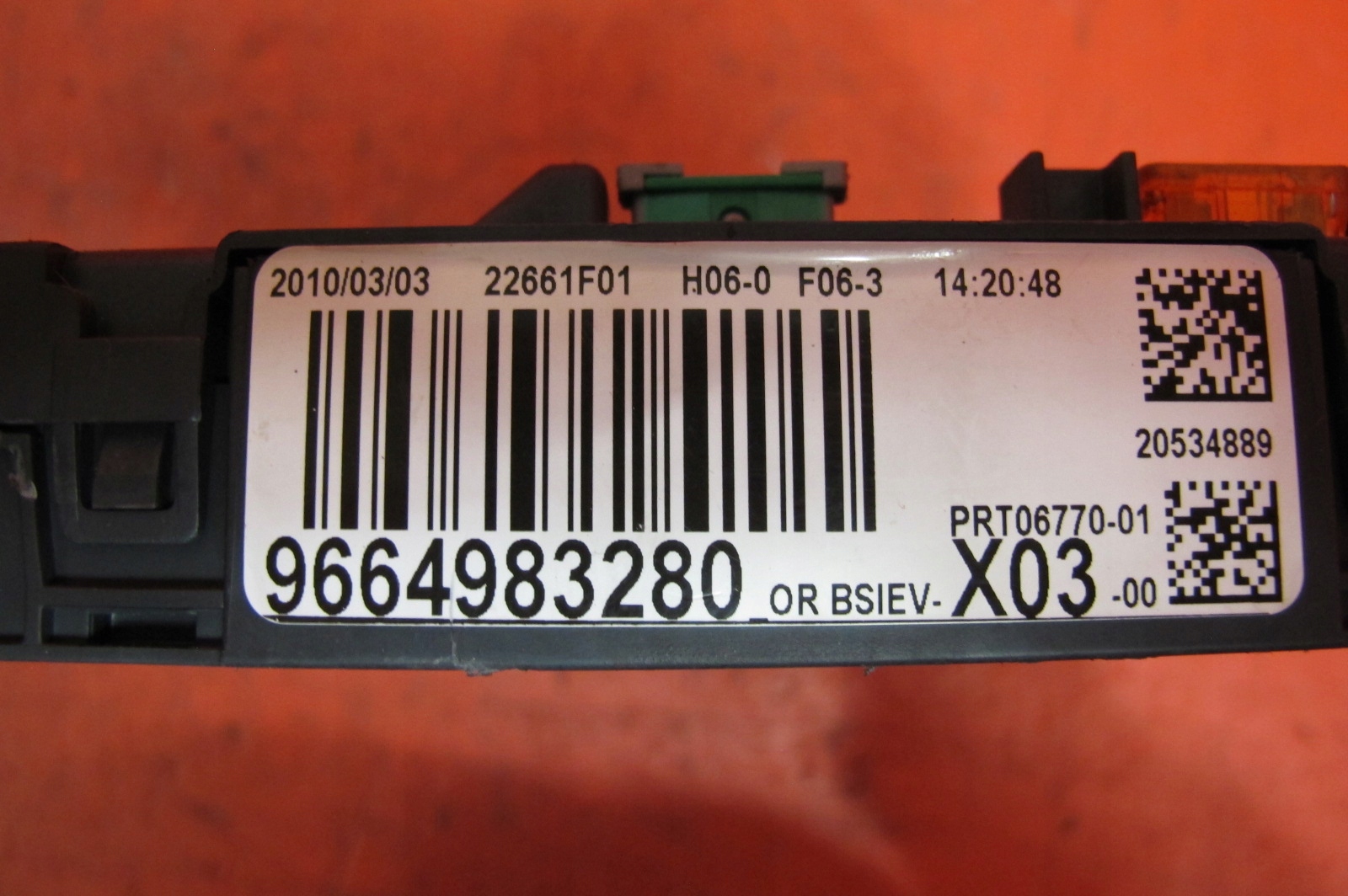 CITROEN C3 II 2 module control unit compartment BSI 9664983280