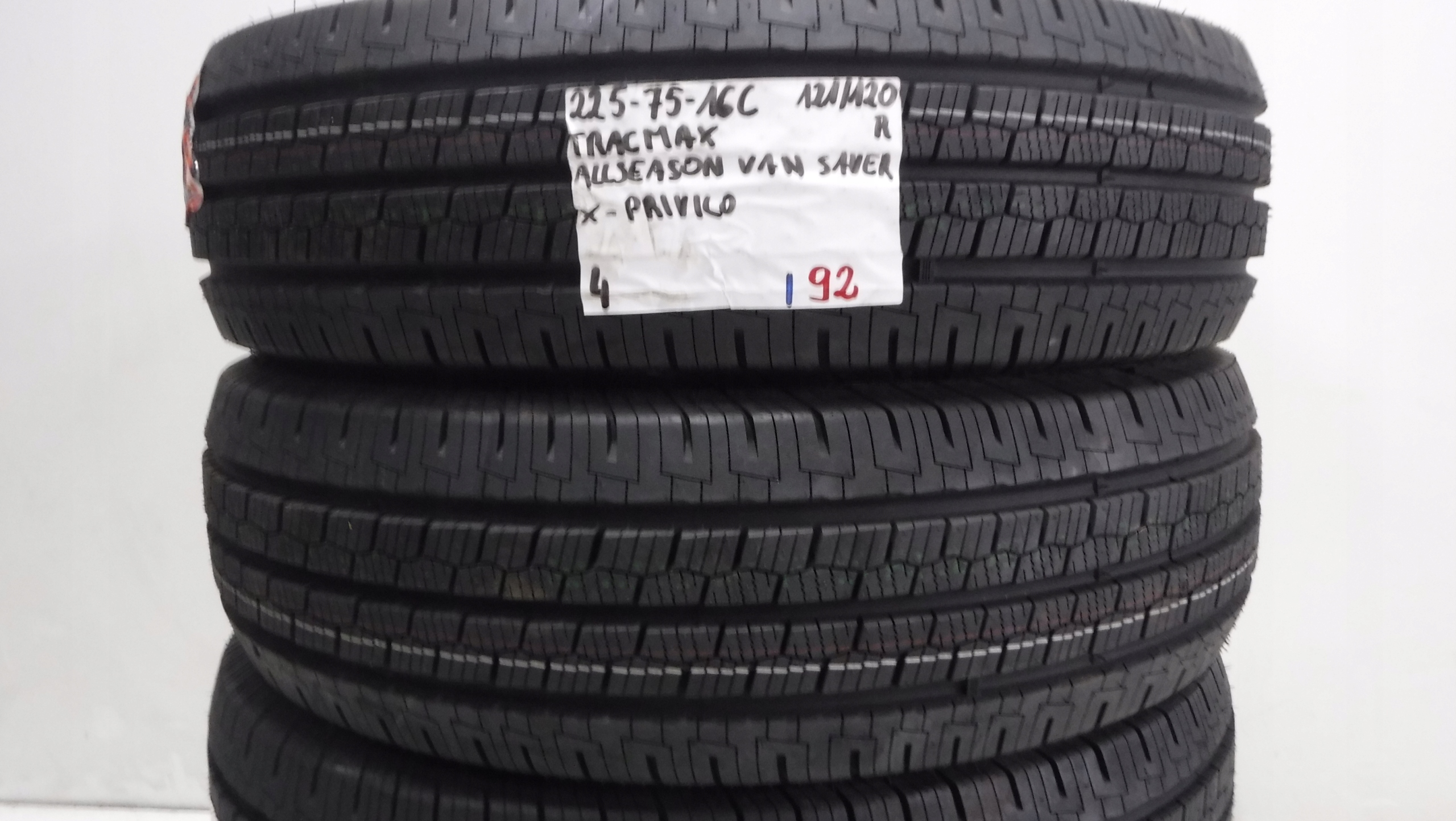 OPONY 225/75/16C CAŁOROCZNE TRACMAX VANSAVER A/S