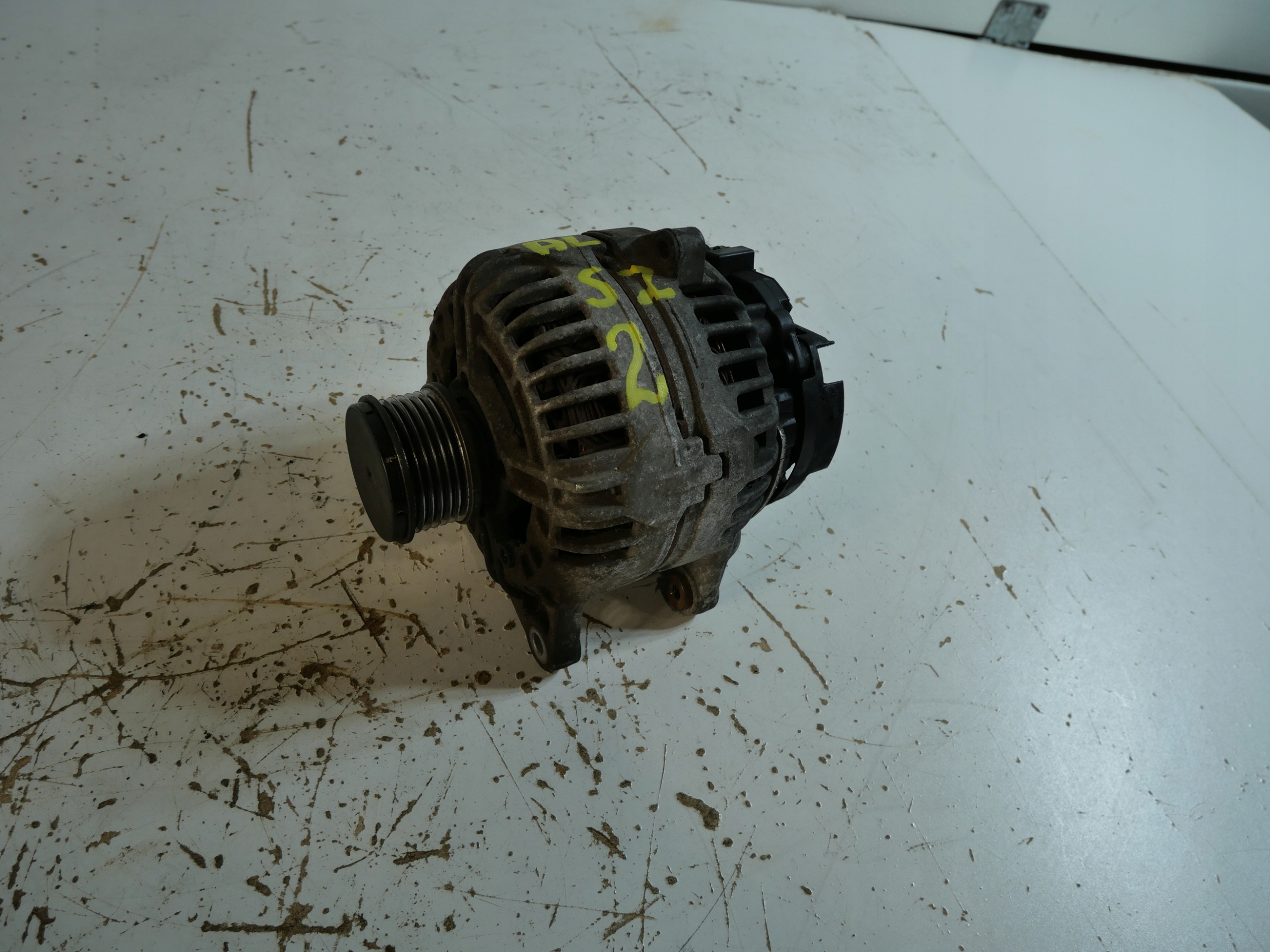 alternator Nissan QASHQAI 8200728292-C