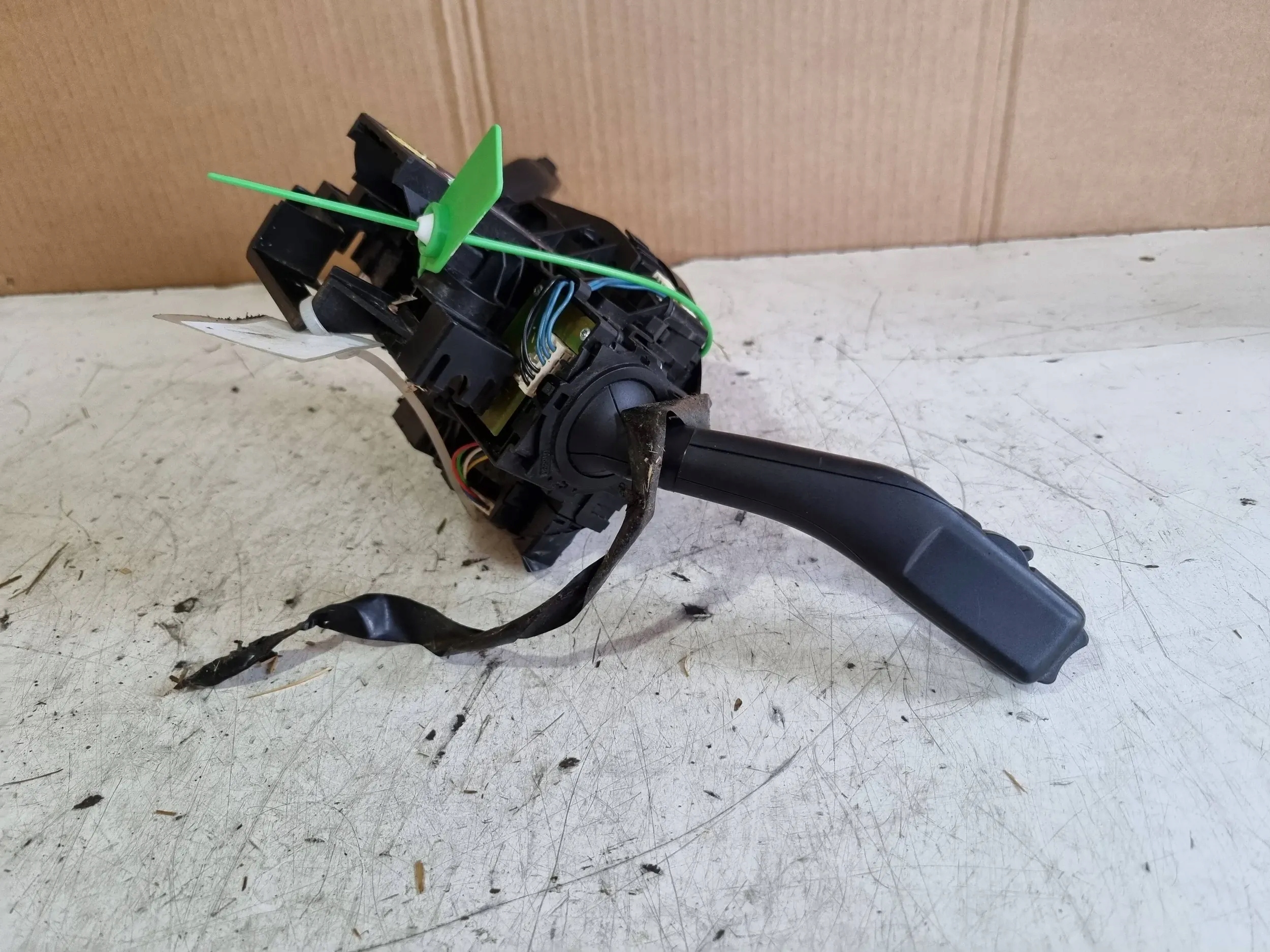 DEVIO LUCI TERGICRISTALLO TERGI DEVIO LUCI DEVIO ANELLO AIRBAG VOLANTE 5K0953507BC A3 OCTAVIA II LEON GOLF VI