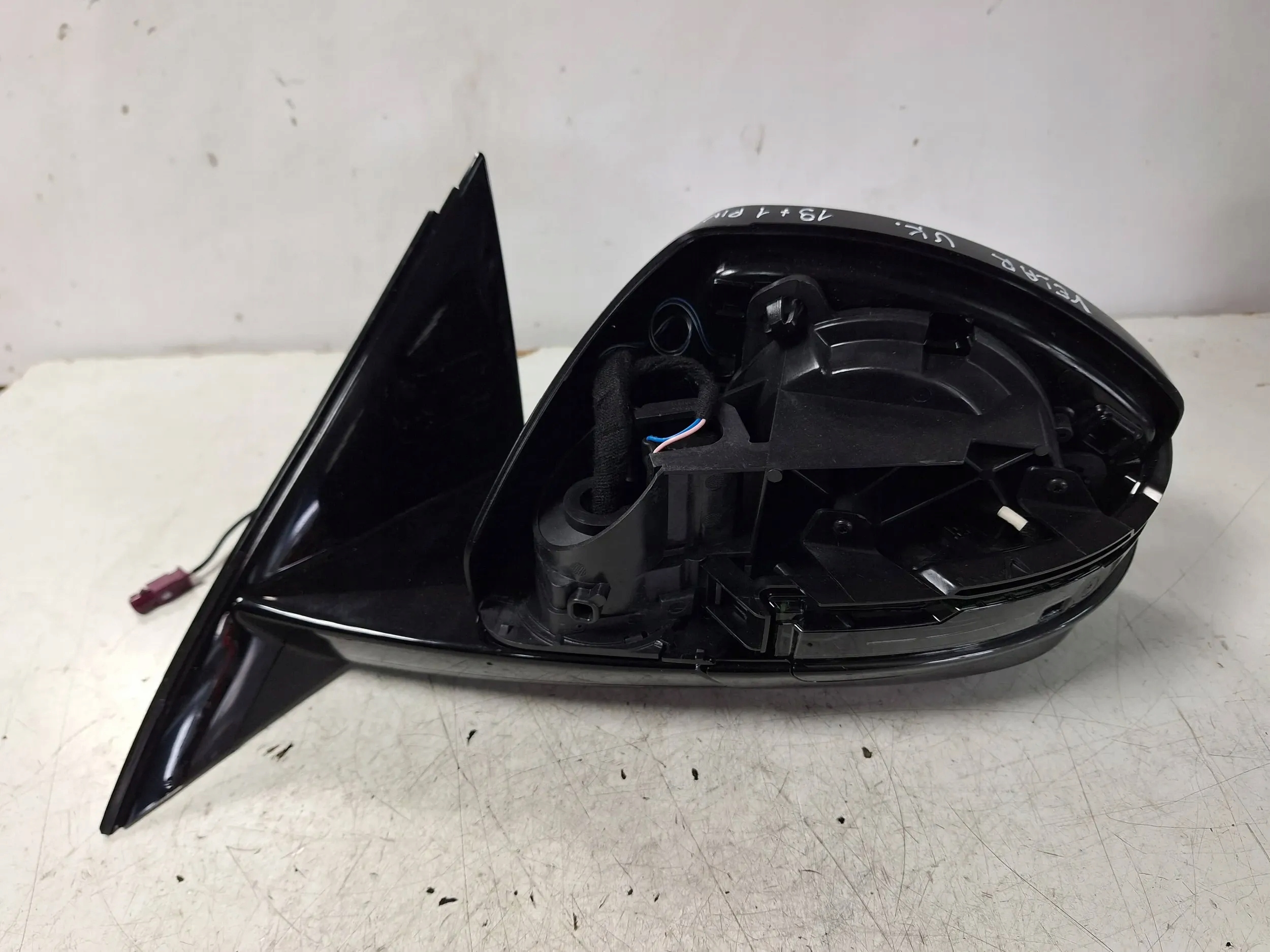 зеркало левое Range Rover Velar L560 19- 20PIN англия