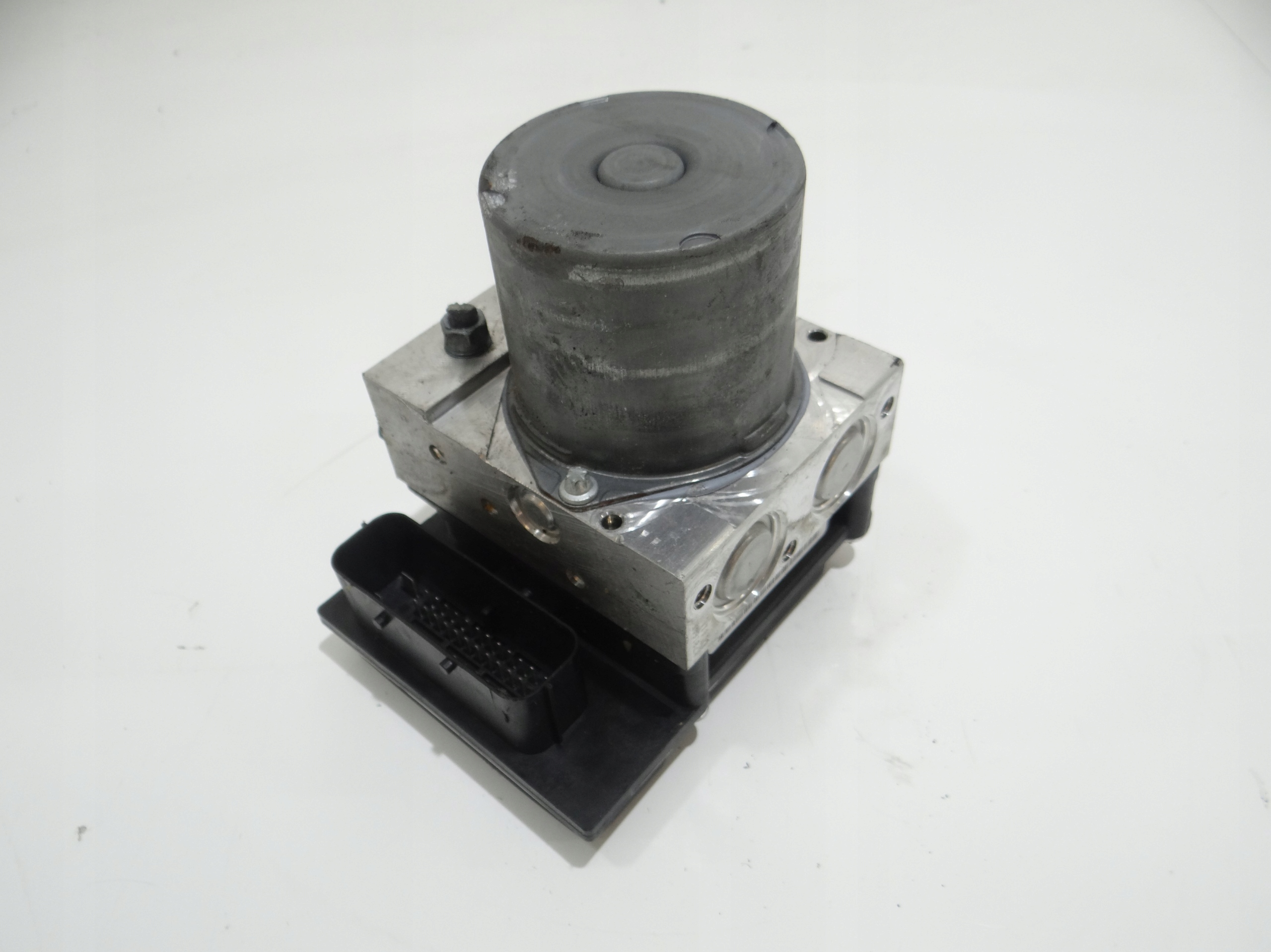 BMW X1 E84 LIFT Servofreno 6860216 XDRIVE 2.0D