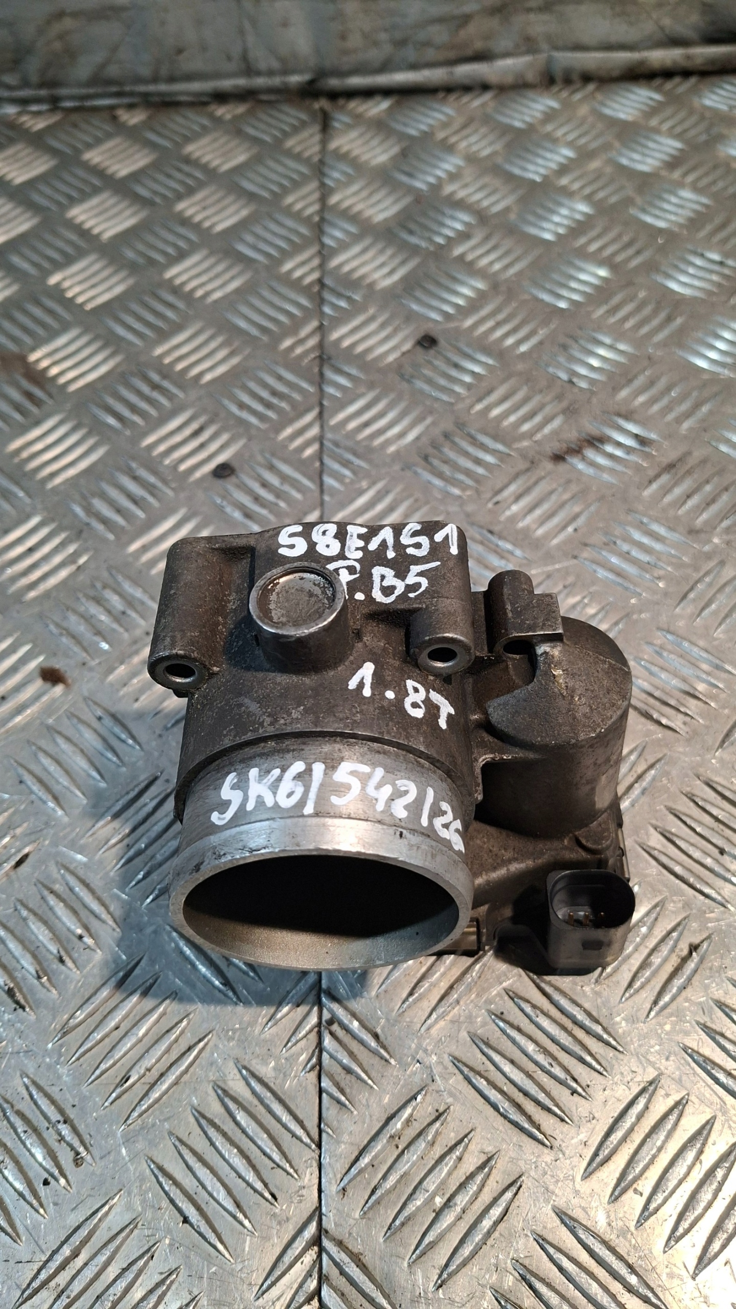 throttle flap VW PASSAT B5 1.8T