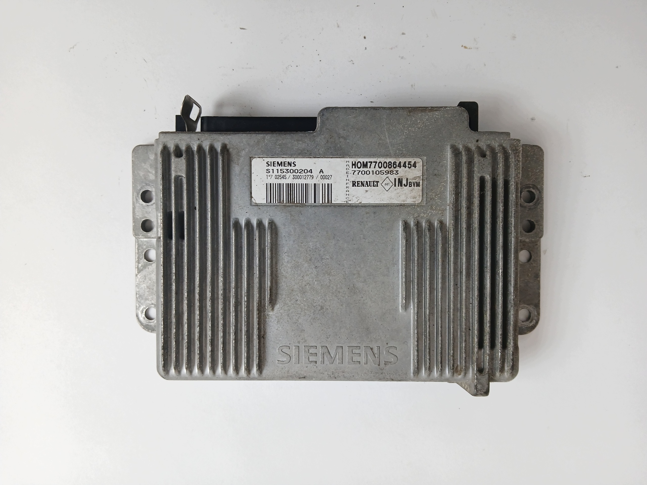 RENAULT MEGANE et 1.6 unité de commande électronique uce moteur 7700864454