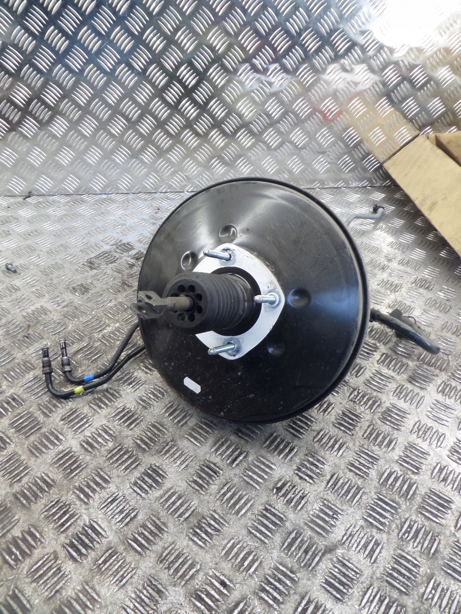 servo Servofreno Renault OE 472102348R , 93459281