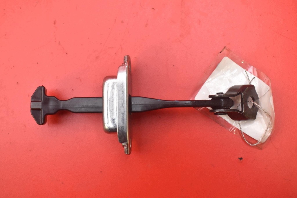 limiter door right front BAIC BEIJING X3 LIFT 19