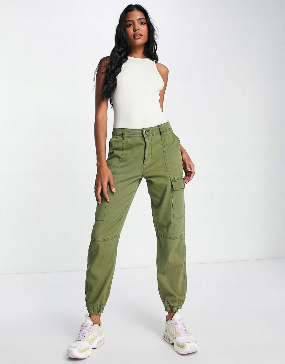 BODY DAMSKIE GŁADKIE ROZM. S 952 Kolor biały