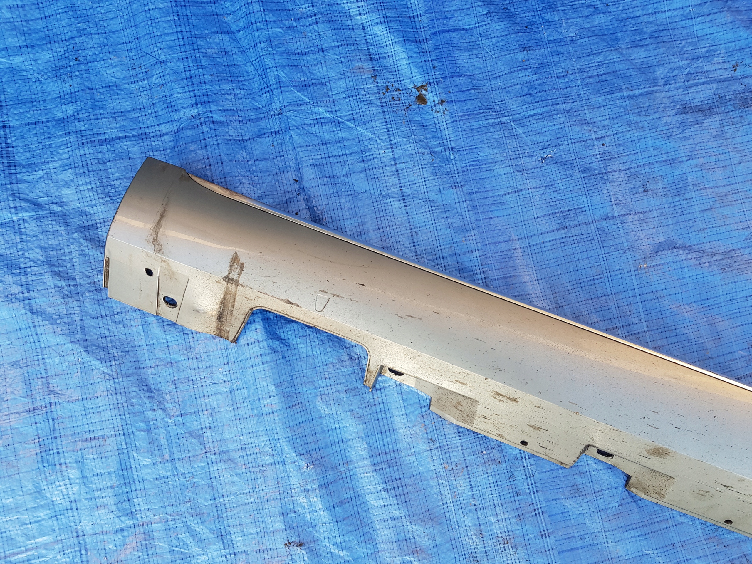 moulding cap of the threshold threshold left AUDI A8 D4 LY7G