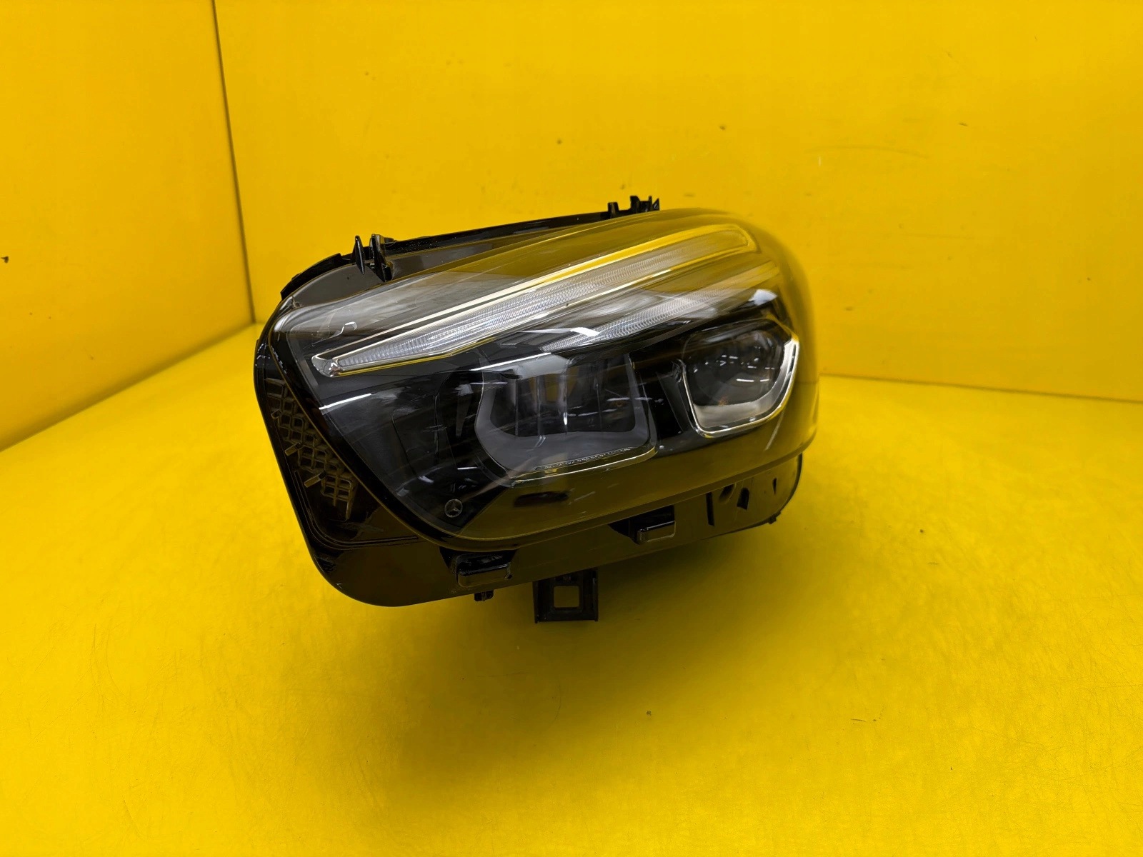 light left front Mercedes GLA W247 Full Led A2479061305