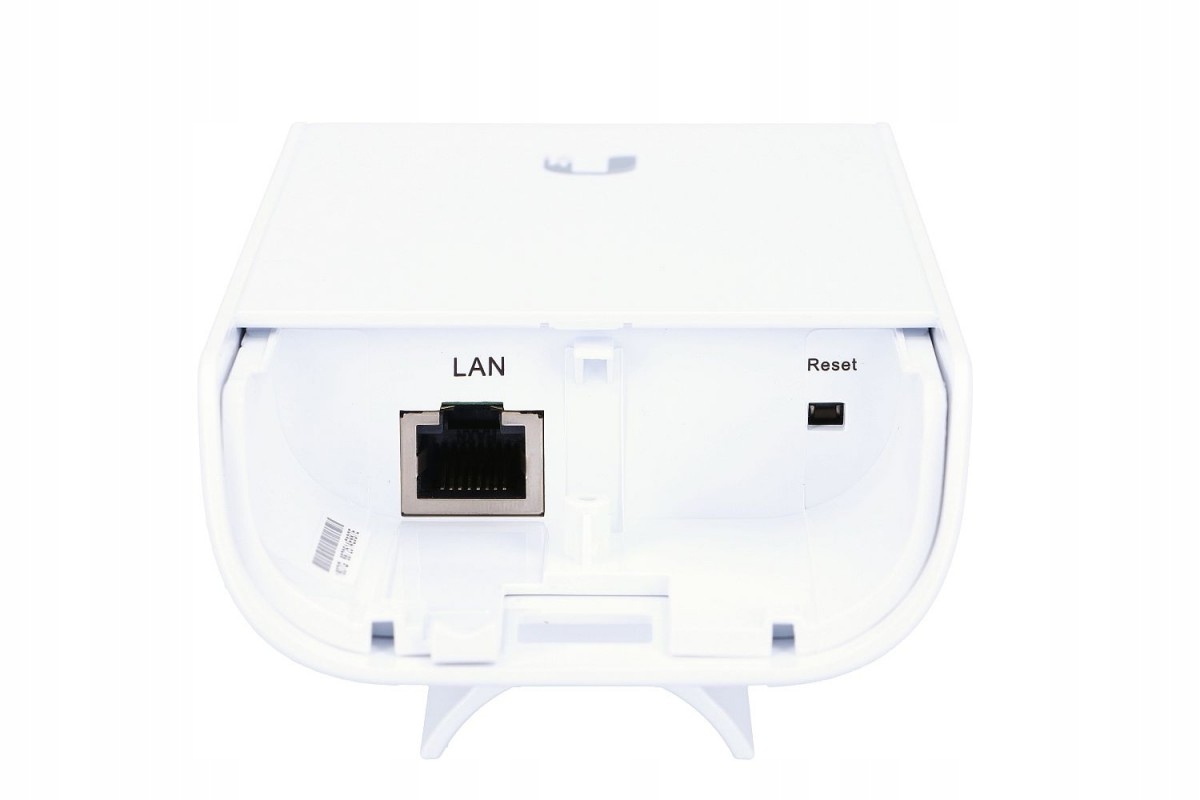 UBIQUITI NanoStation M2 Loco 2.4 GHz MIMO — 11