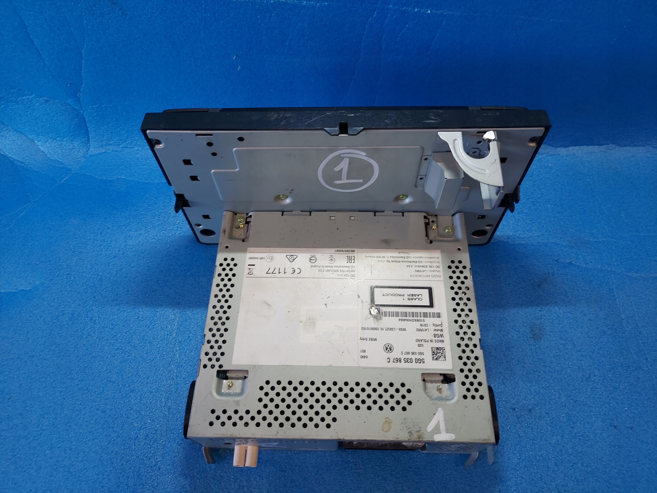 RADIO EKRAN GOLF VII 2013 T 5G0035867C