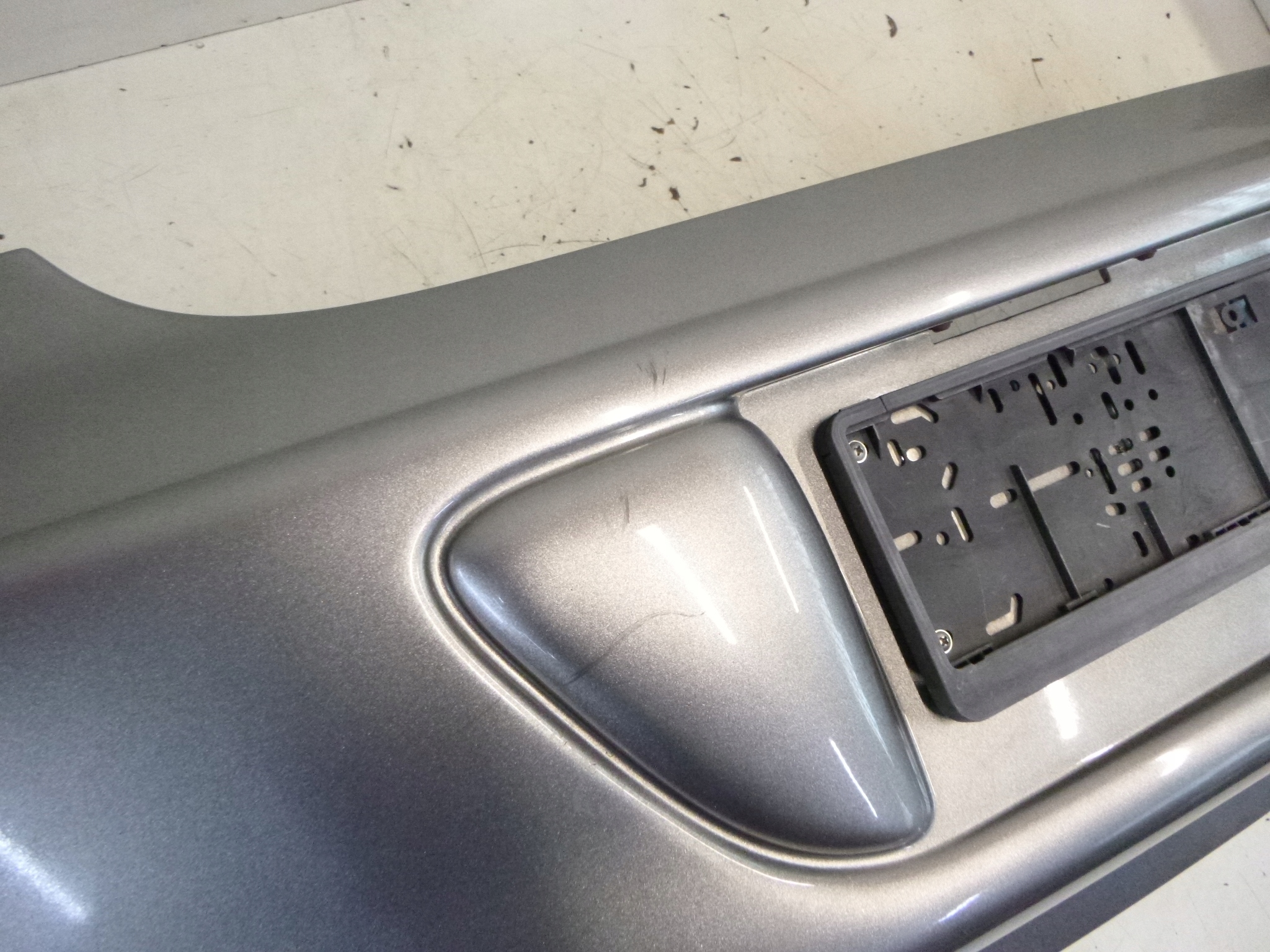 STOSSSTANGE HECK CHRYSLER 300M 2001