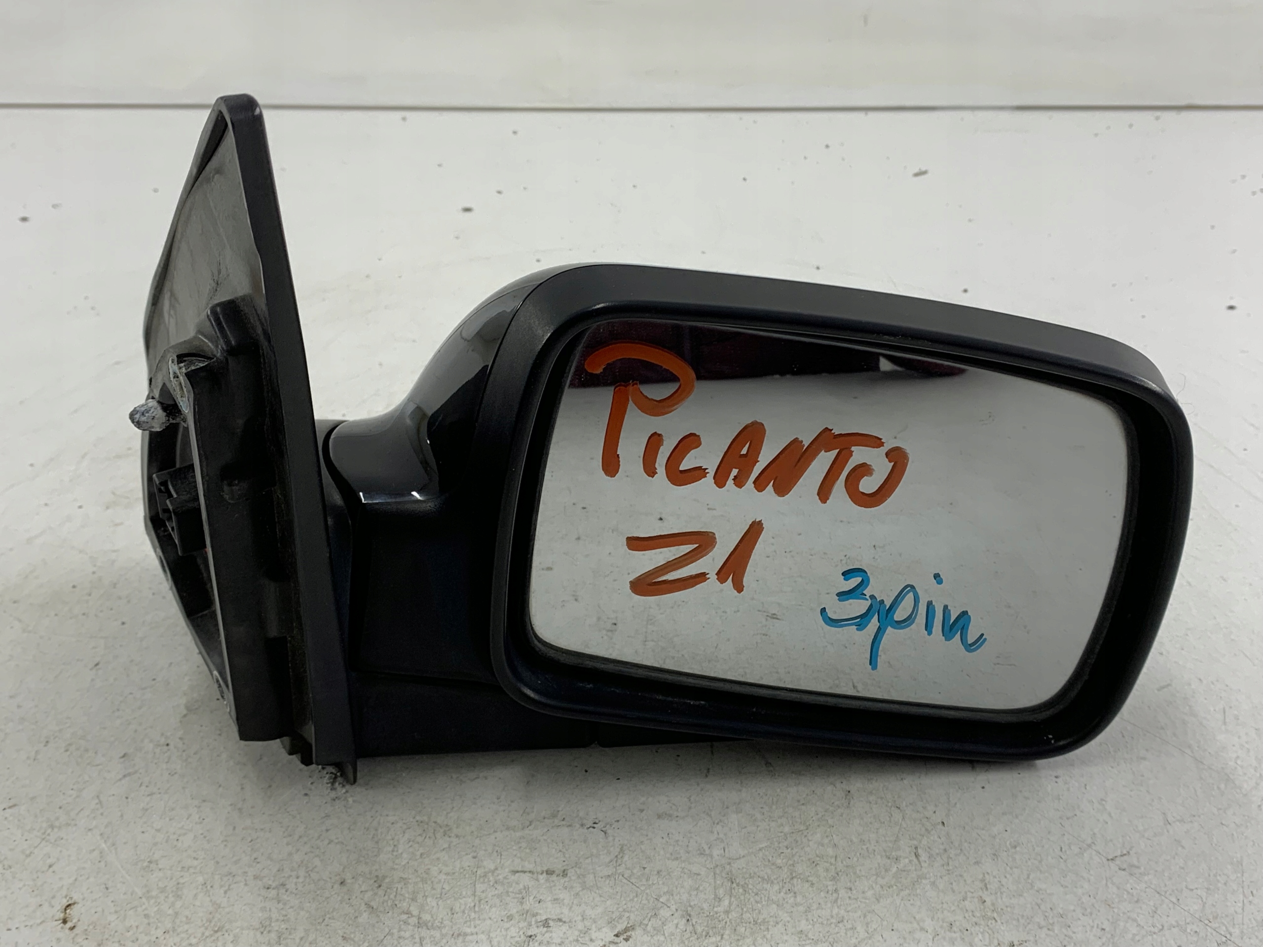 KIA PICANTO and mirror right Z1 3 PIN