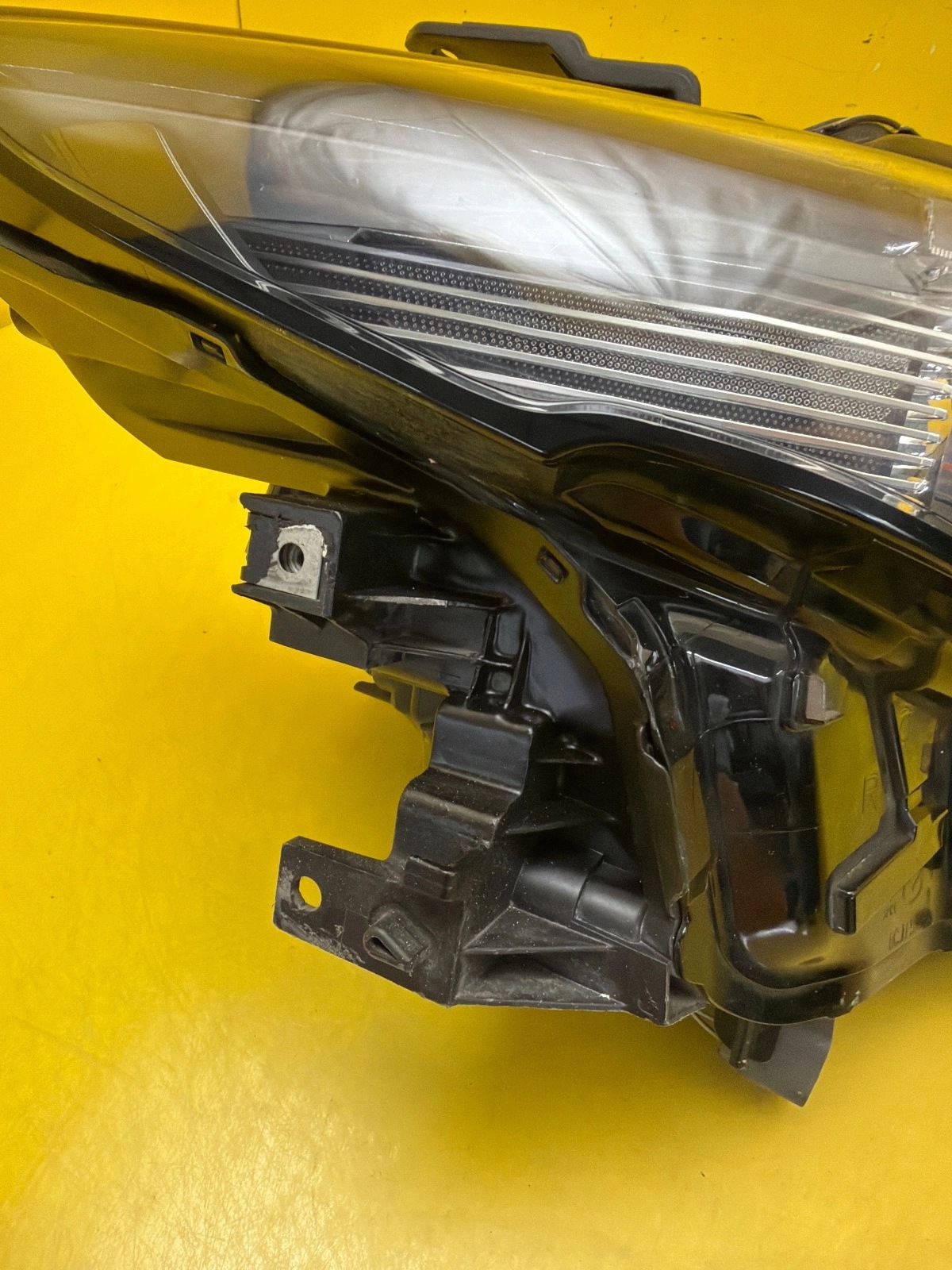 light right Mazda CX-30 CX30 2019- Full Led B0L5-67890 9 vertical
