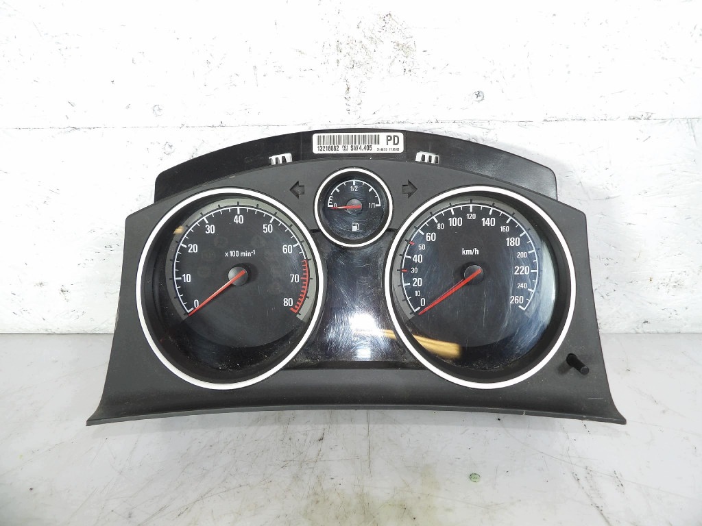 OPEL ASTRA H 1.6B dials 13216682