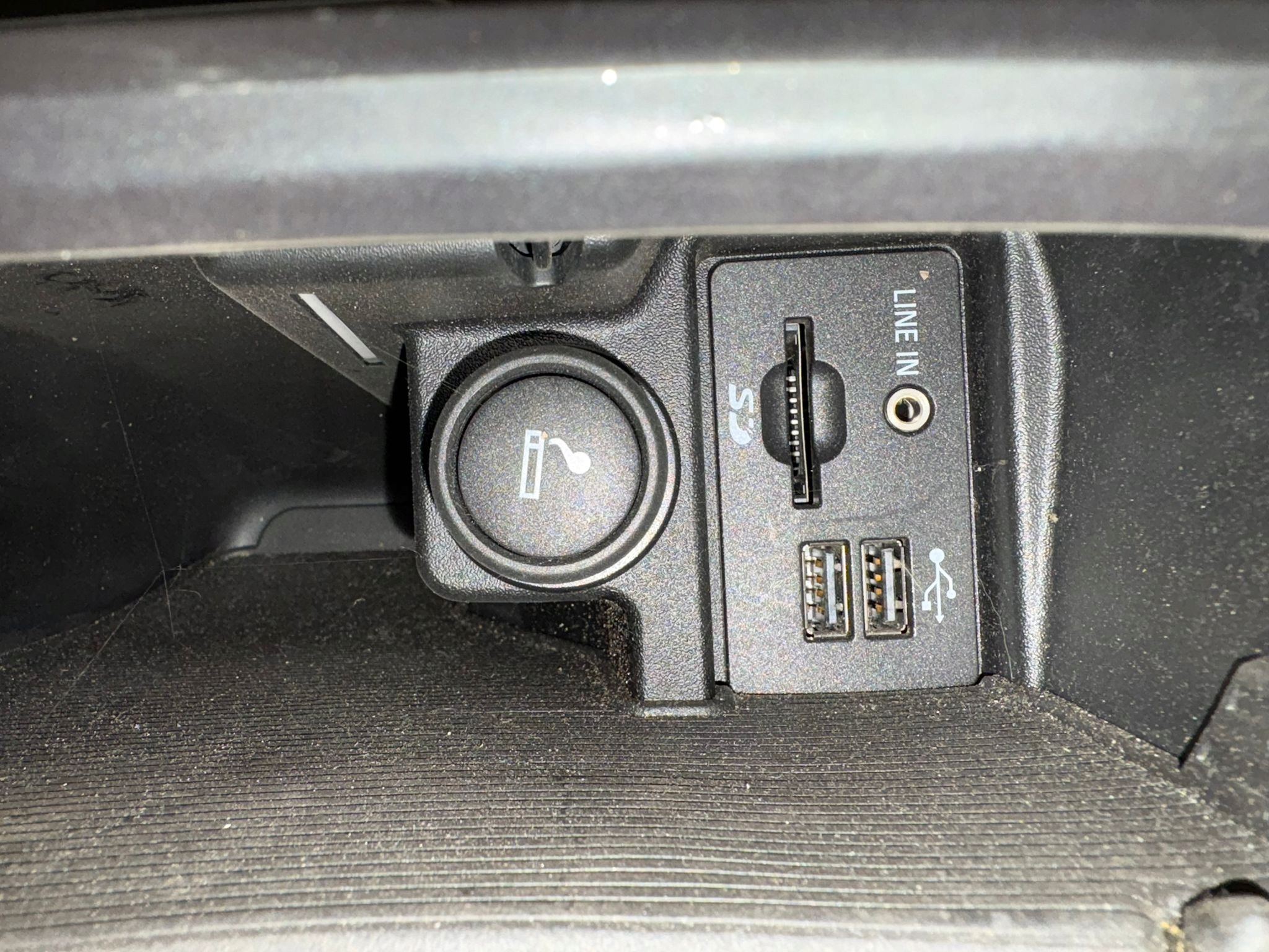 FORD S-MAX MK2 бардачок консоли usb EM2B-R044C16-B