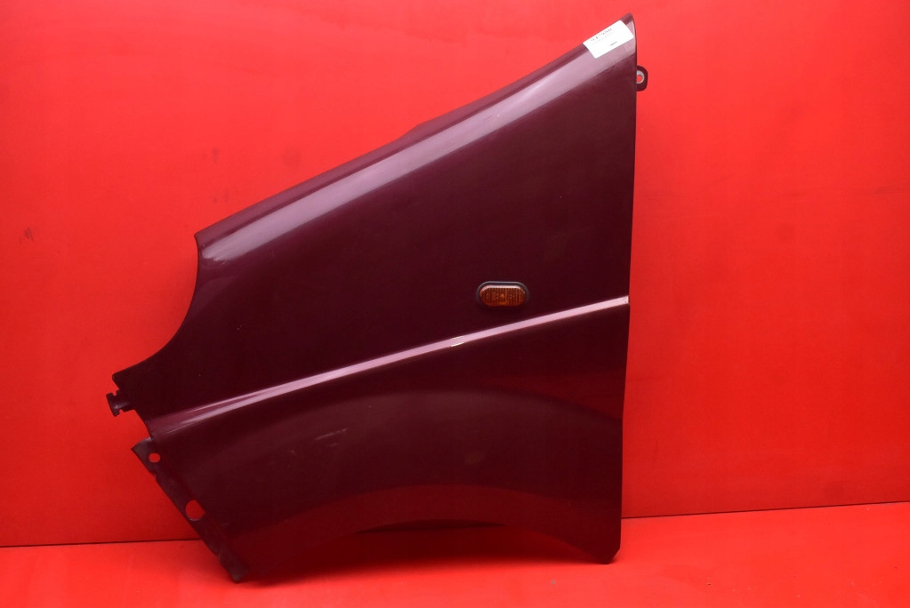 fender left front front claret NISSAN PRIMASTAR 1 and 02-06