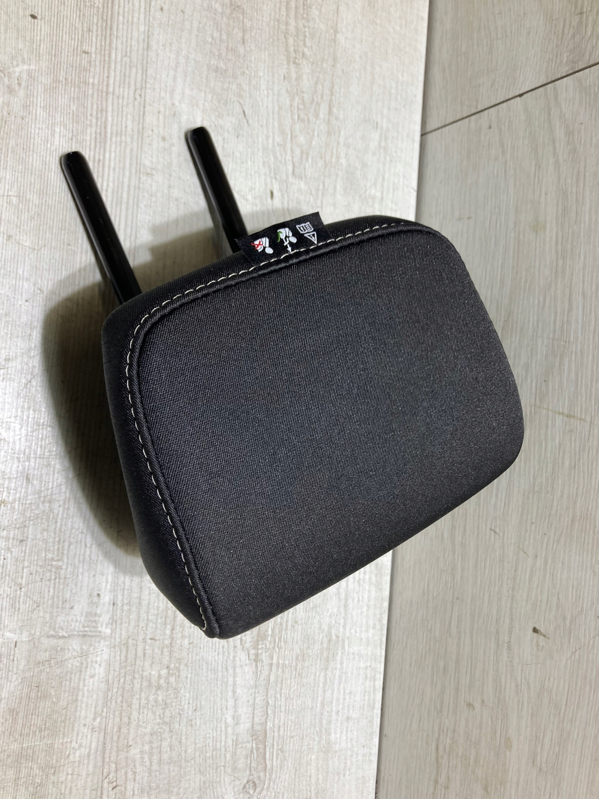 07921-1 - Подголовник сиденья Renault Clio V 21r