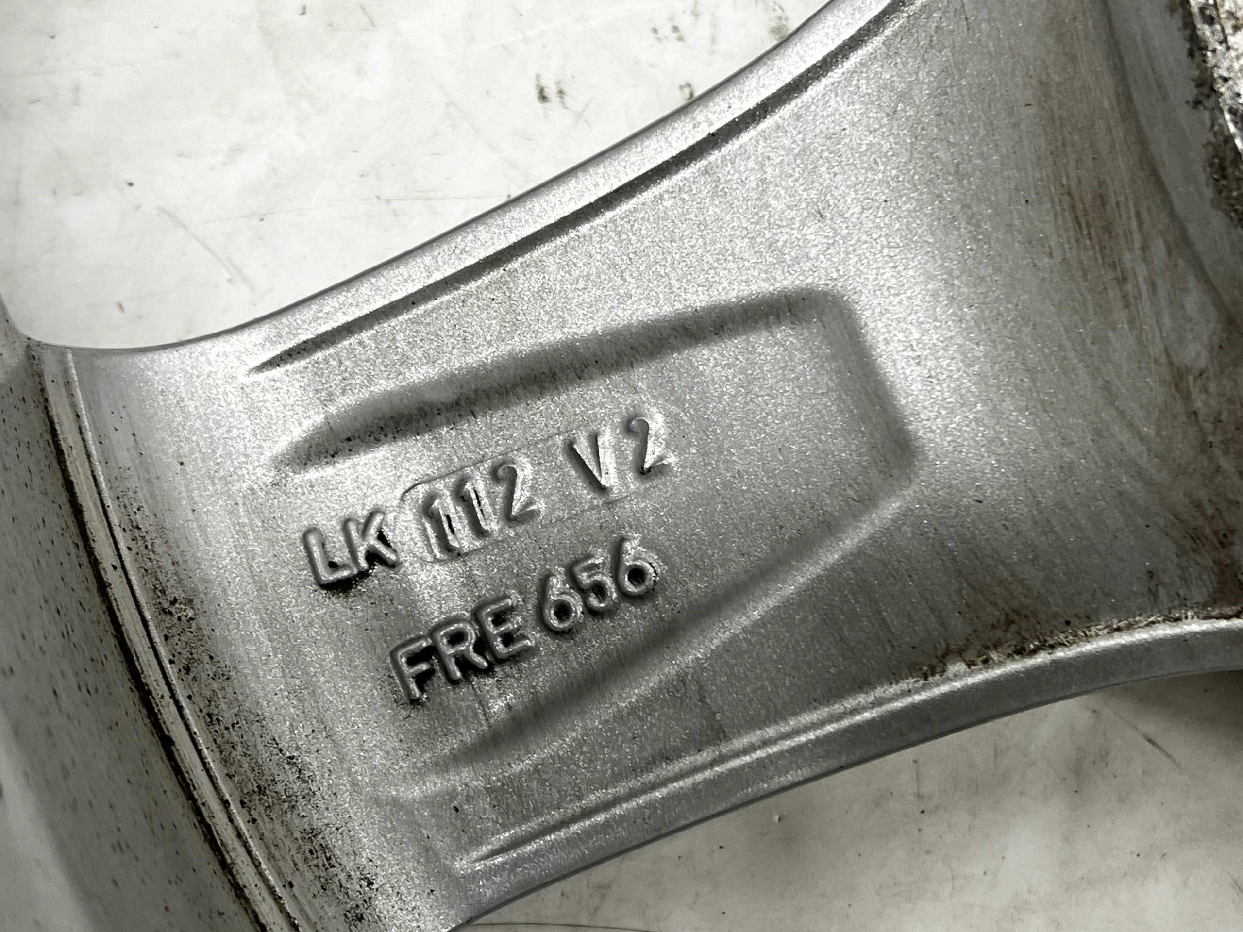 disk hliníkový KBA51526 ALUTEC 5X112 16 ET41