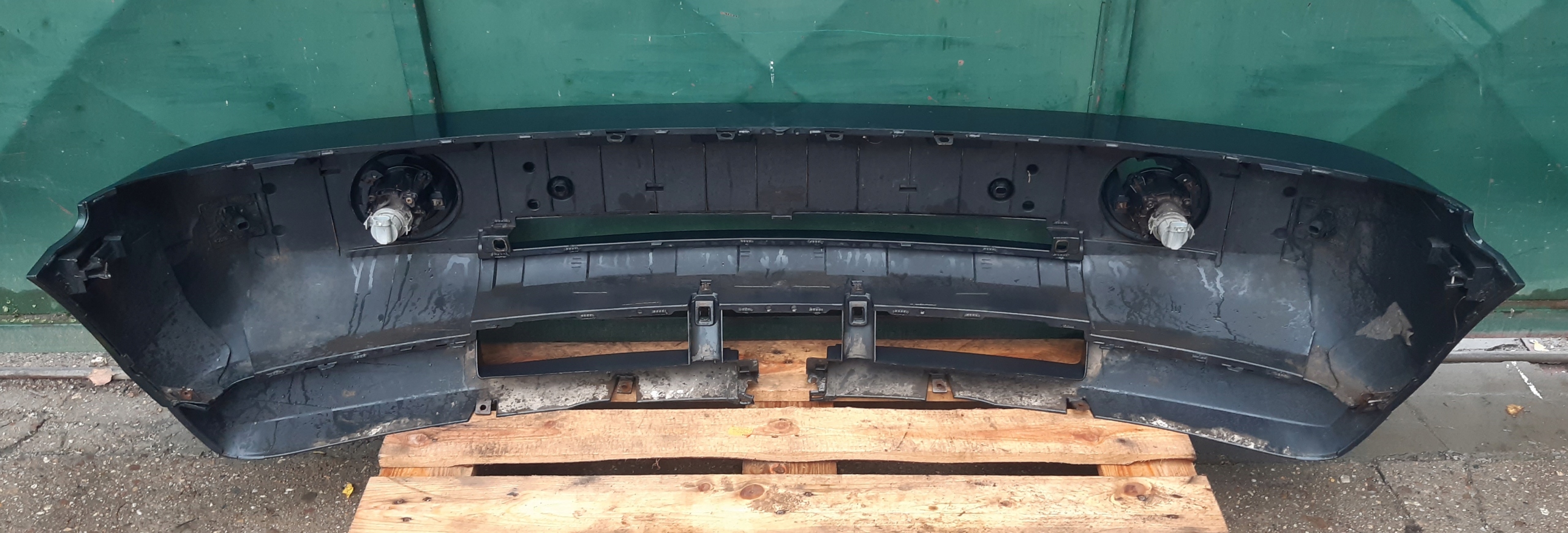 LAND ROVER VOGUE 2006R bumper front PDC complete