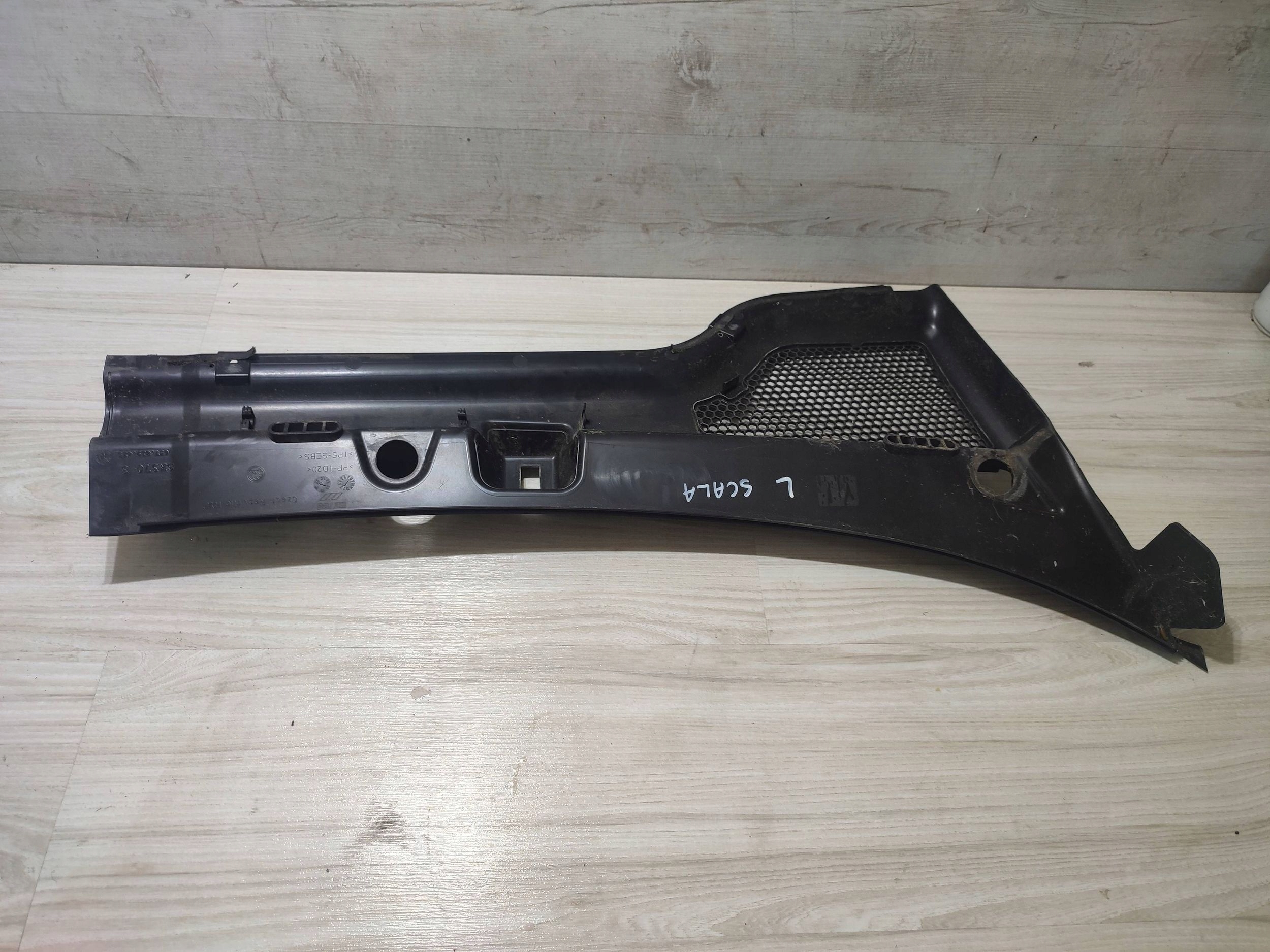 Skoda Scala 2020 front side left torpedo front