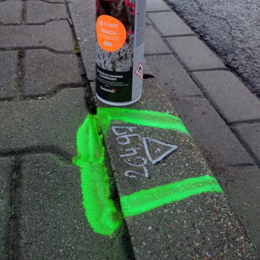 FARBA GEODEZYJNA SPRAY FLUO SOPPEC ZIELONA Marka Soppec