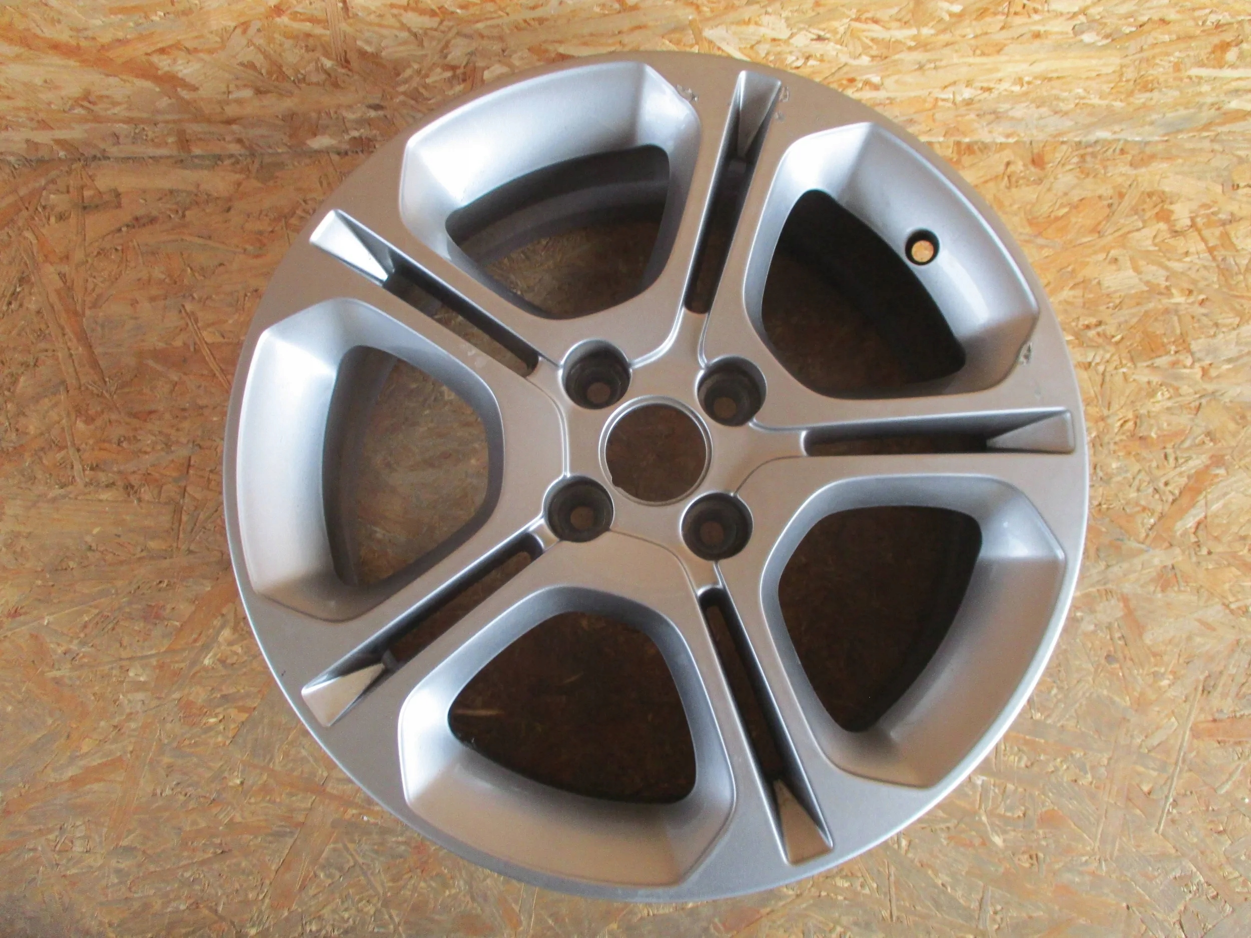 disc aluminium CLIO IV 6,5Jx16 ET44 4x100