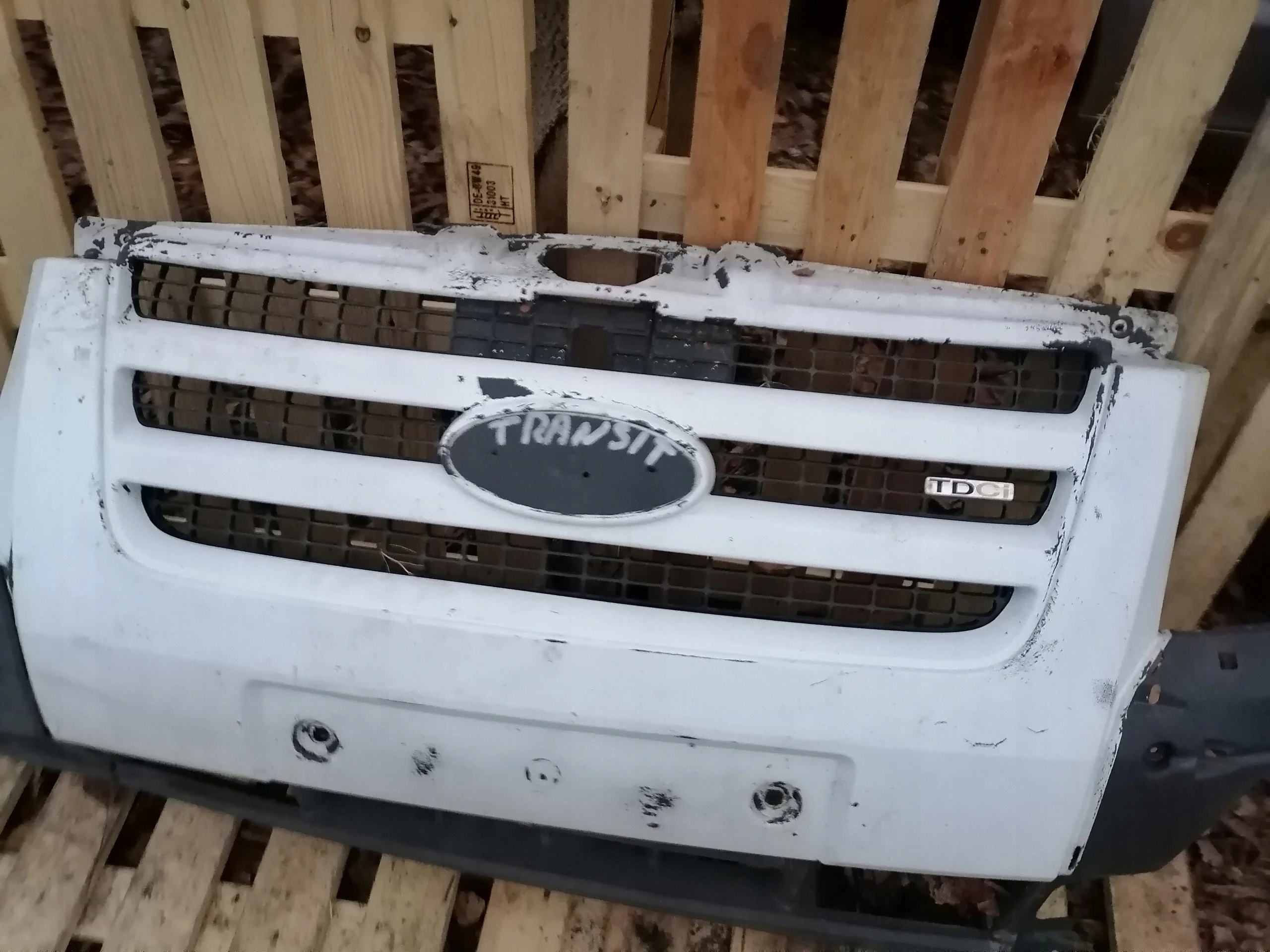 bumper front FORD TRANSIT BIALY