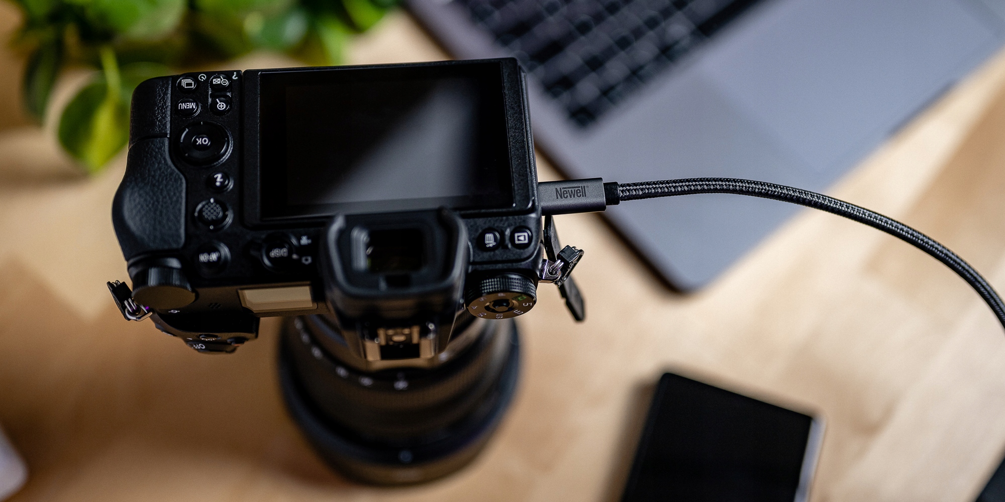 Kabel Newell USB C - USB-C 3.2 Gen 2 grafitowy 2 m Złącza USB typ C - USB typ C