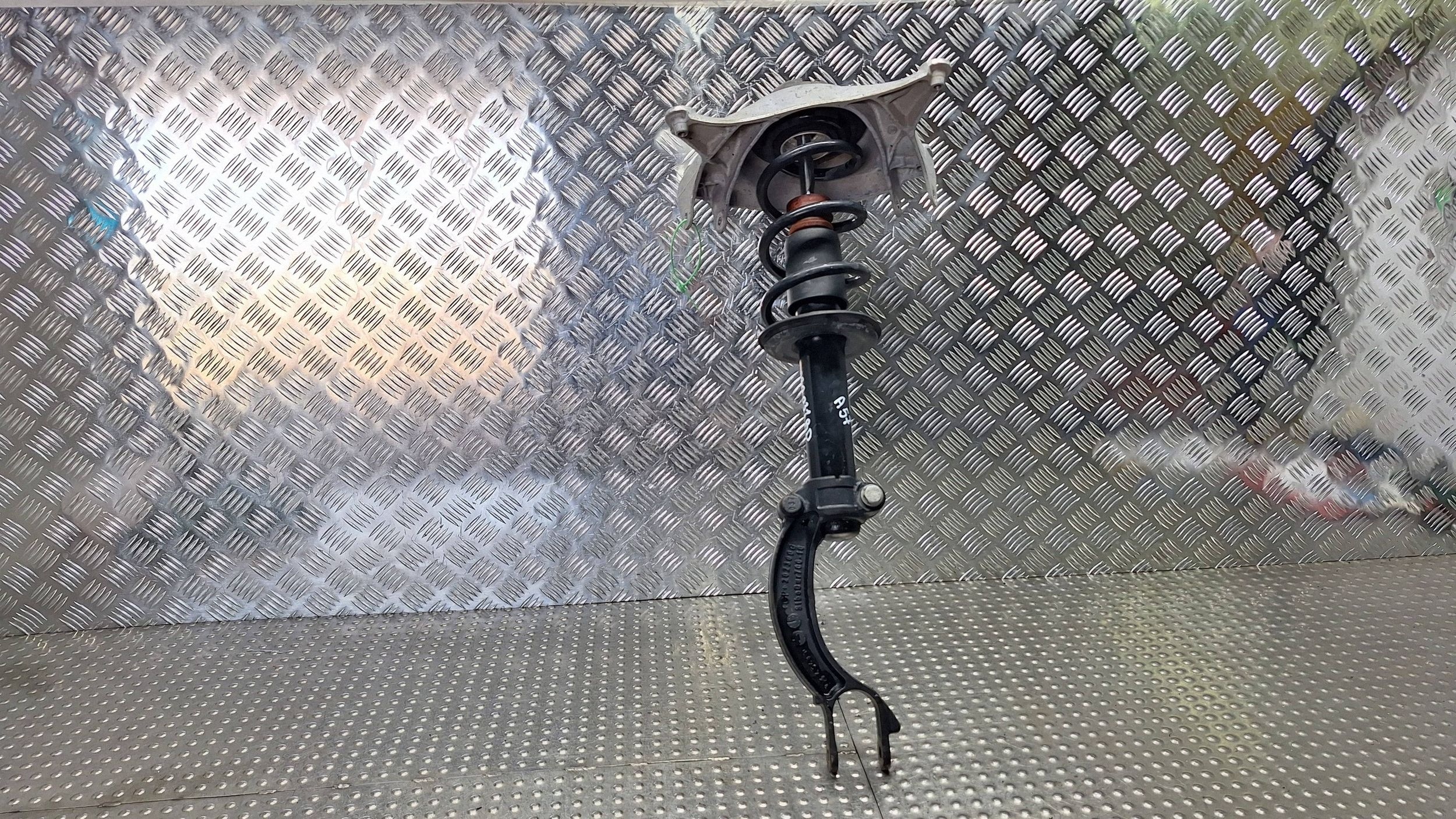 shock absorber left front 8R0031BD AUDI Q5 8R 3.0 TDI