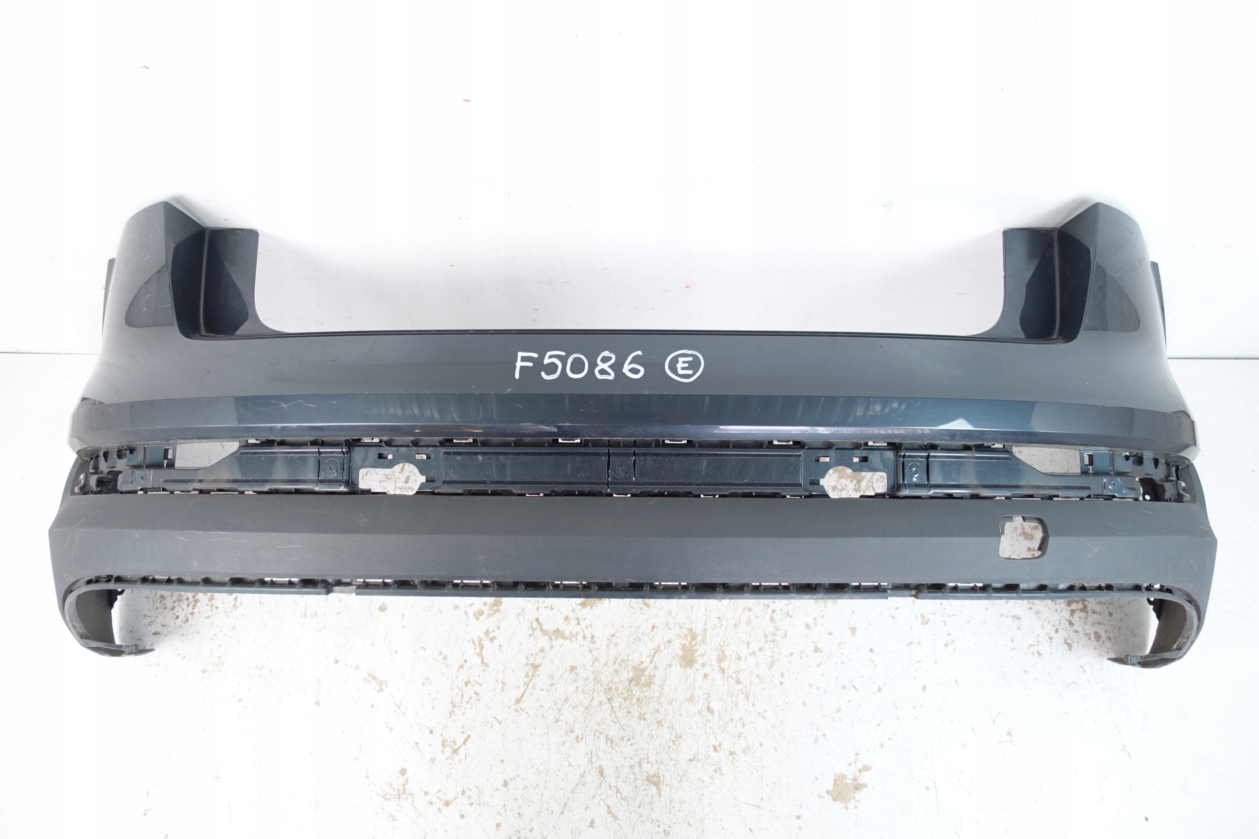 AUDI E-TRON 2018- bumper rear part rear 4KE807511