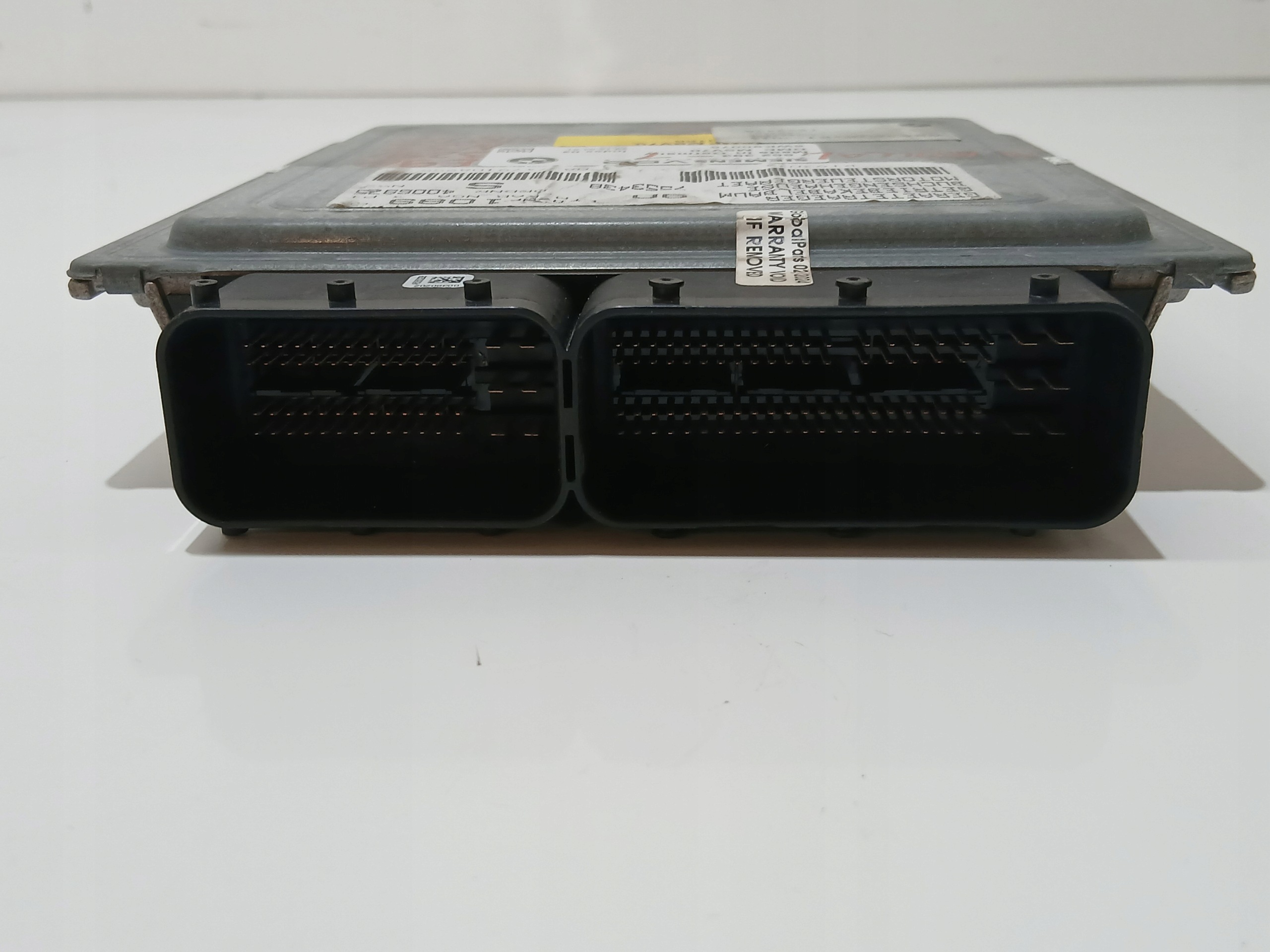 computer control unit of the engine BMW E90 325i 7552393