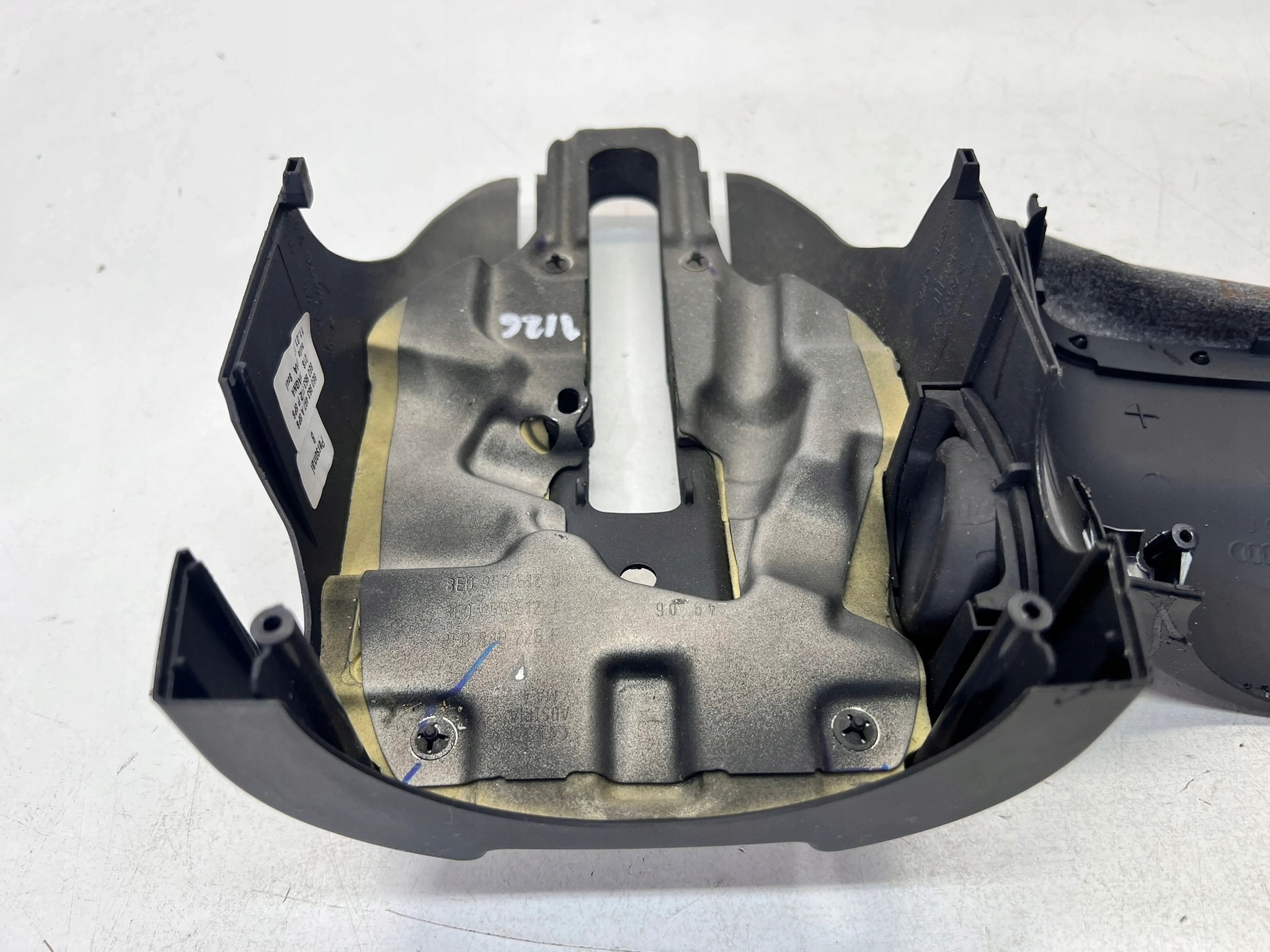 cover steering wheel below TEMPO AUDI A4 B6 B7 8E0953516M 1/26