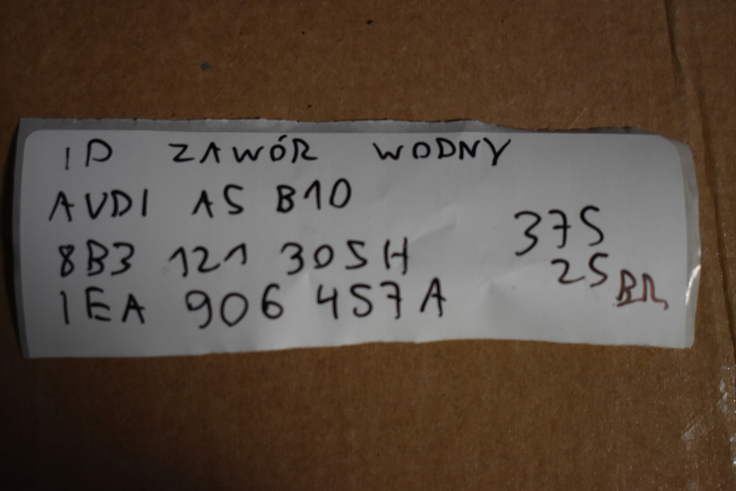 IDEALNY Sensor WODNY AUDI A5 B10 1
