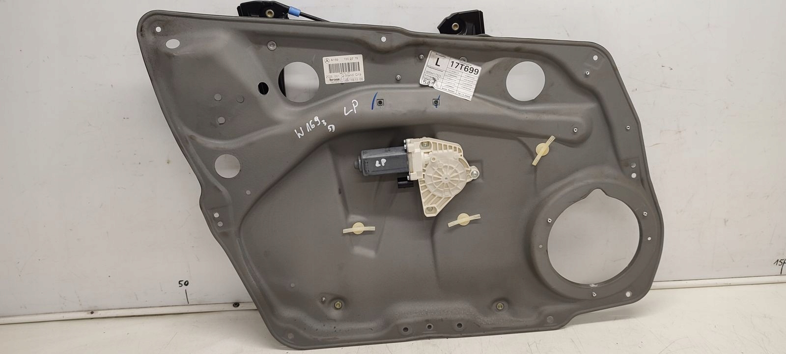 window regulator left front mechanism Mercedes W169