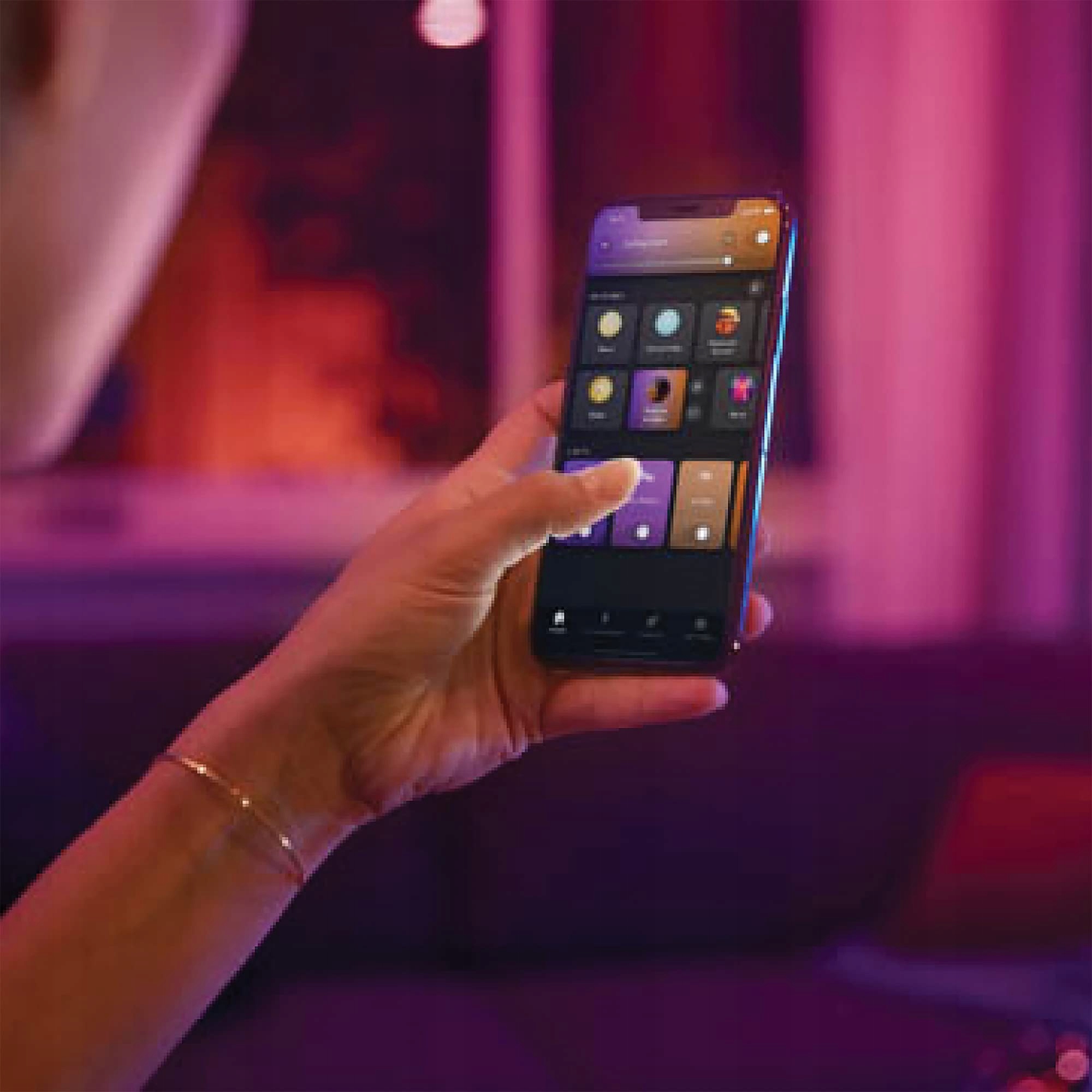 PHILIPS Hue White Color Ambiance GU10 LED 350lm Smart Żarówka RGB — miniatura 7