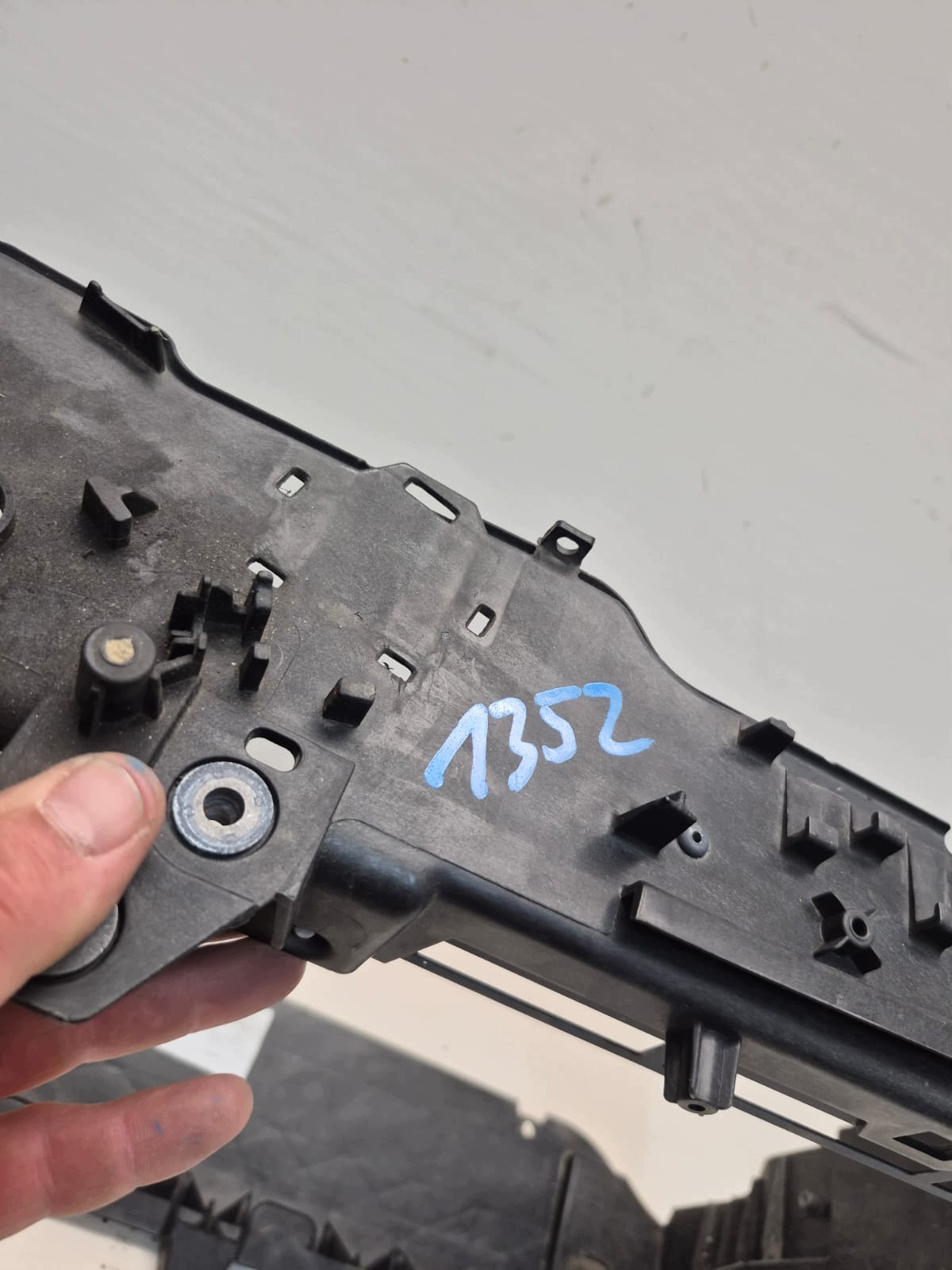 SEAT IBIZA V 6F0 ARONA 17- support panel for radiators pillar 6F0805588